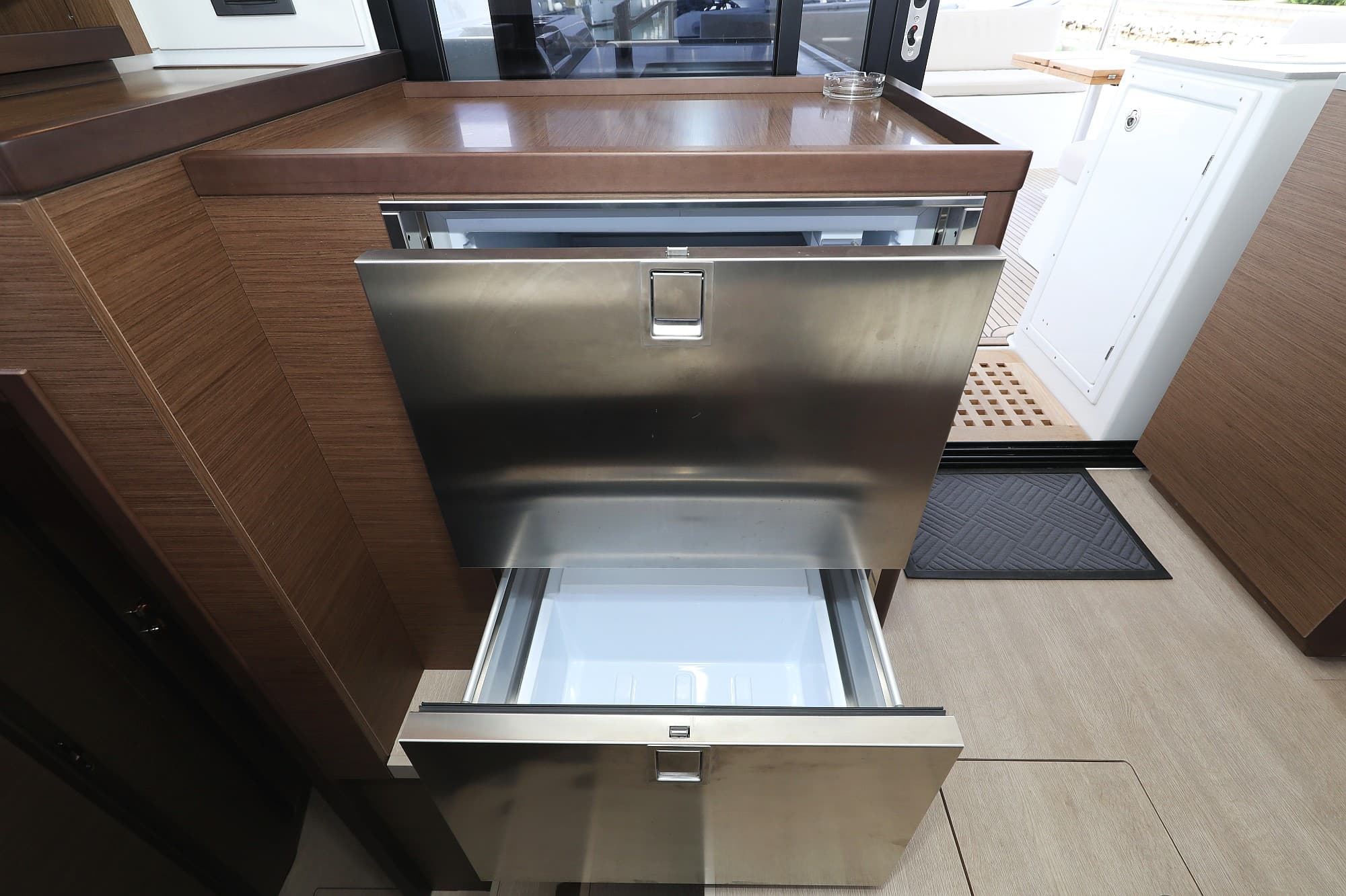 Lagoon 46  - photo 51