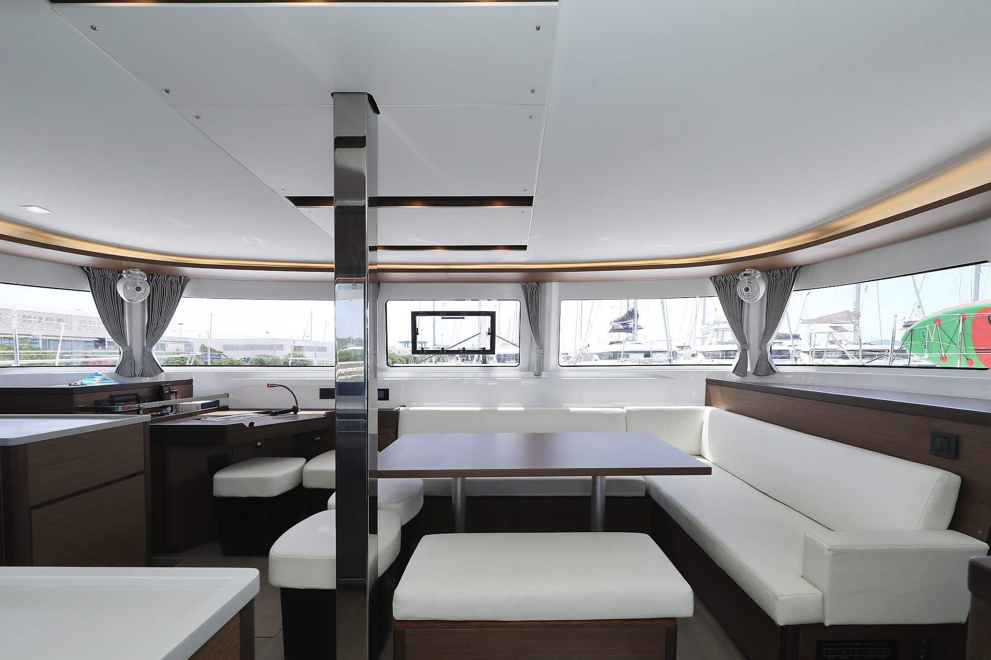 Lagoon 46  - photo 66