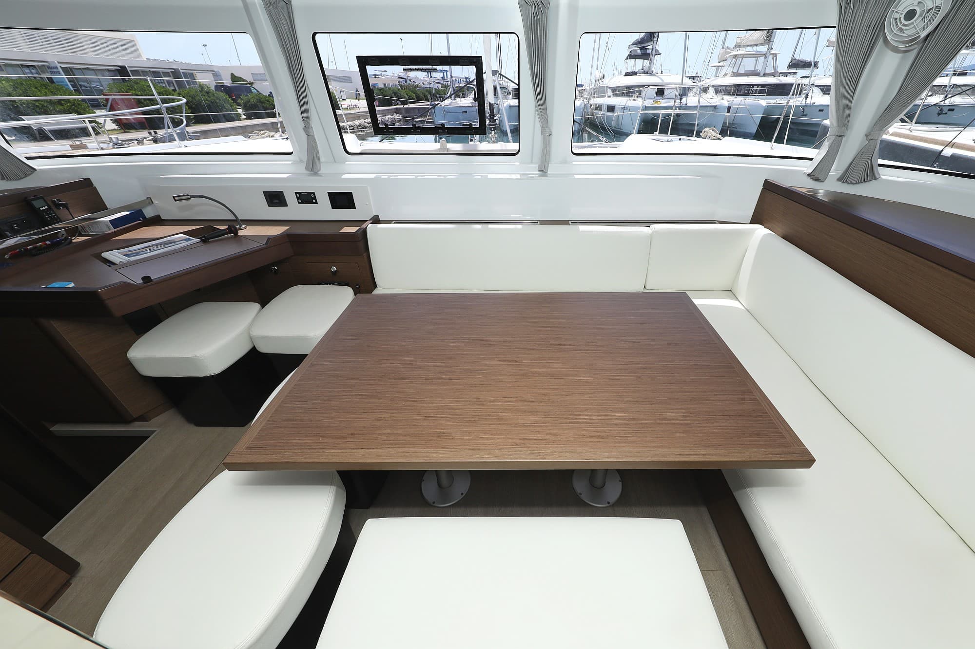 Lagoon 46  - photo 60