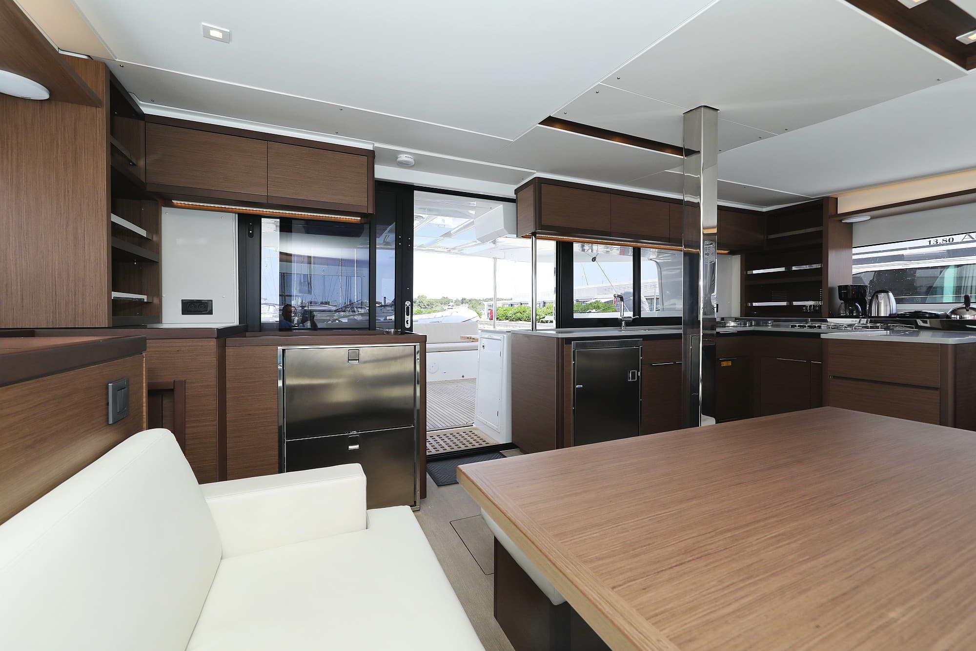 Lagoon 46  - photo 26