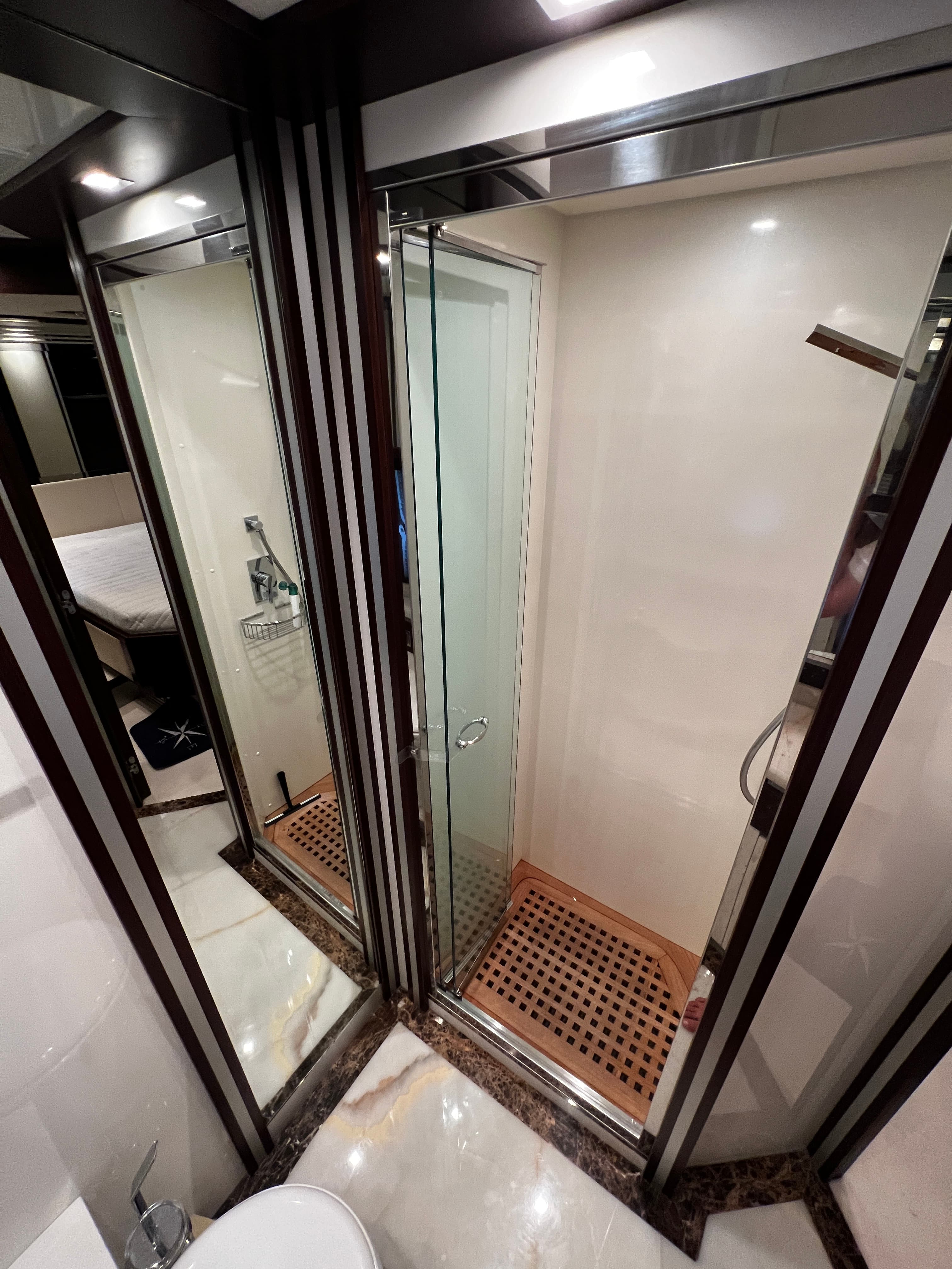 Dominator 680 - photo 28