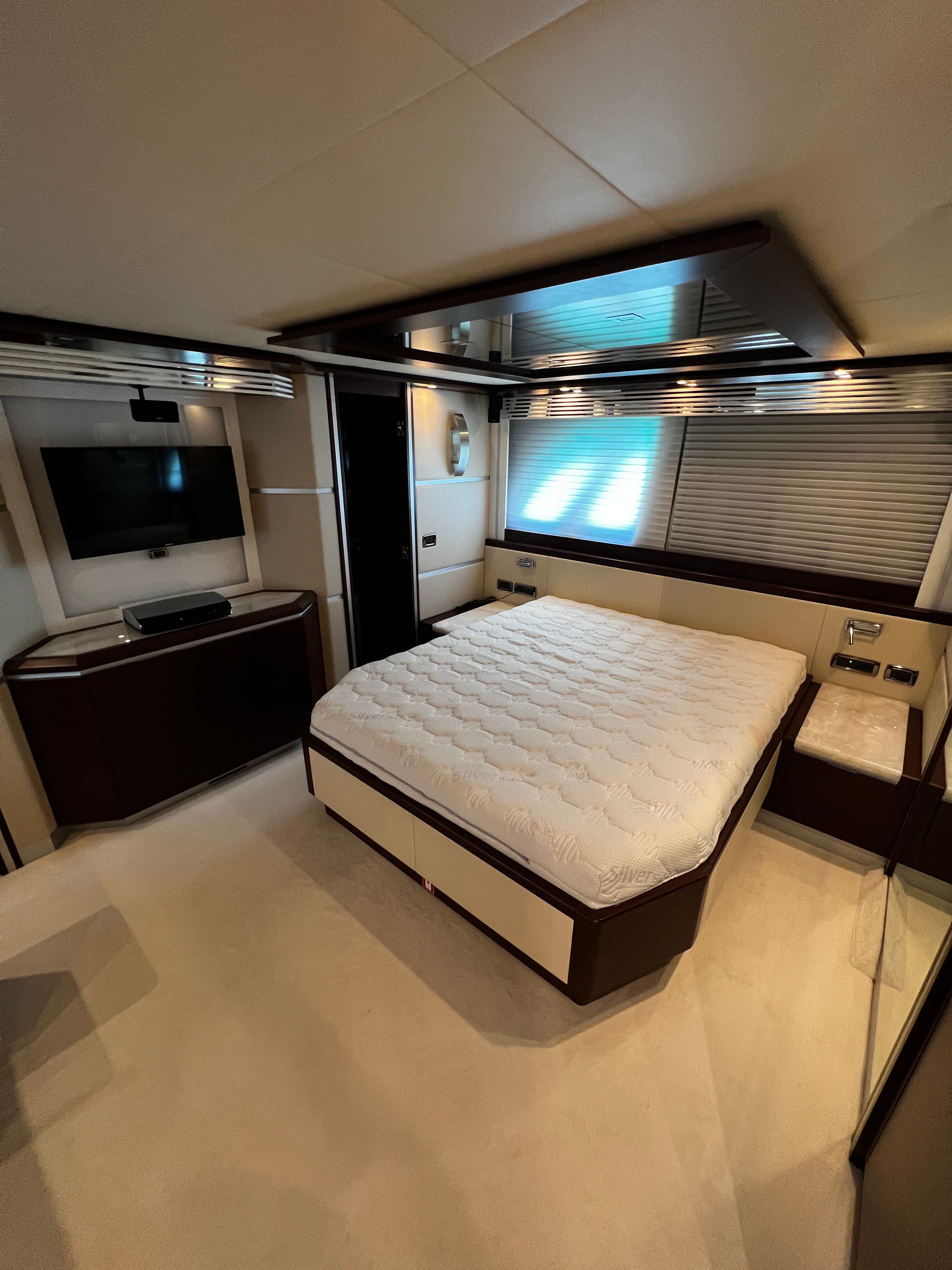 Dominator 680 - photo 29