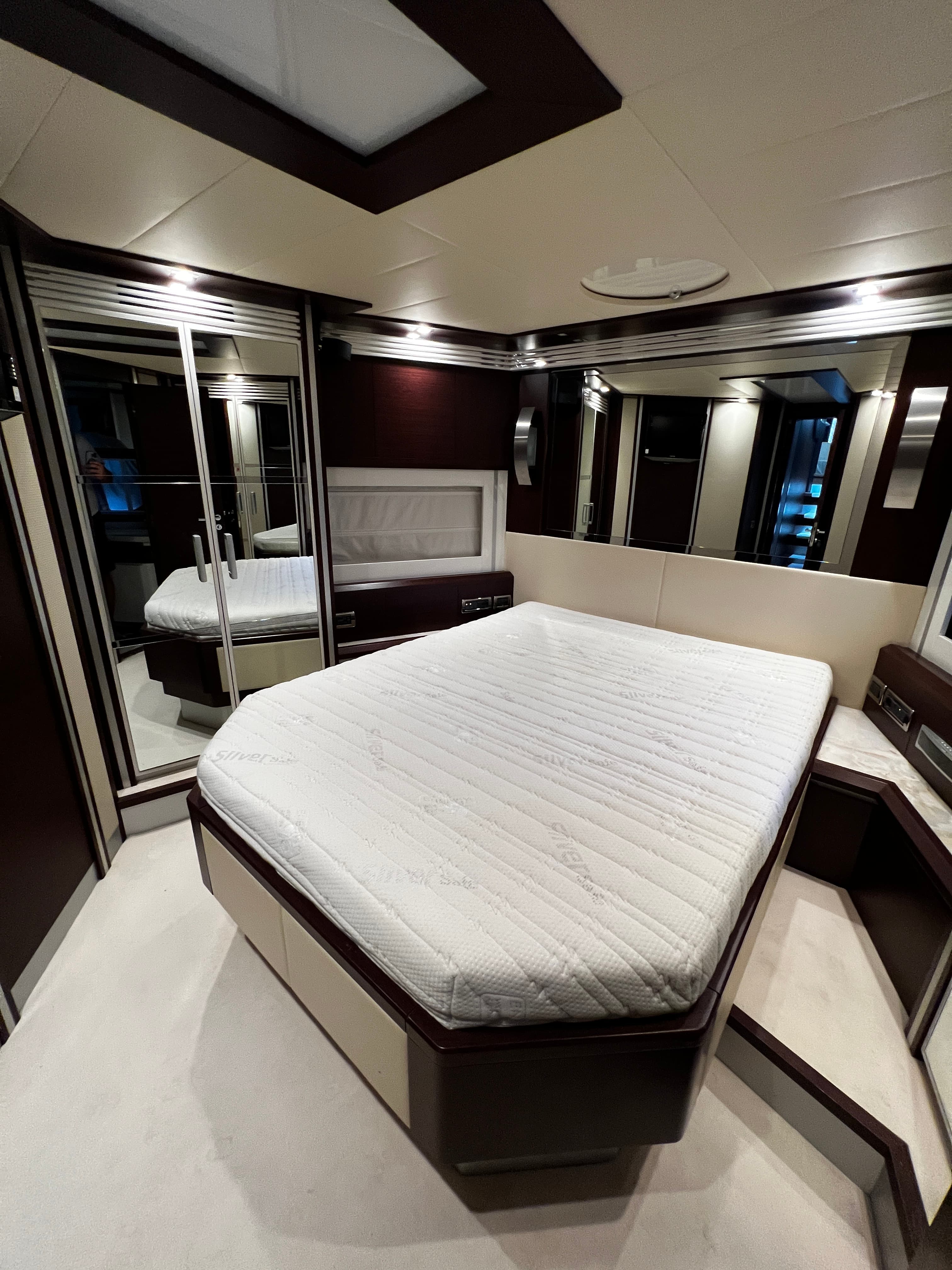 Dominator 680 - photo 8