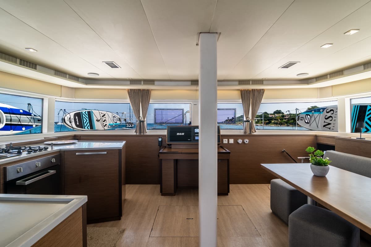 Lagoon 52F - photo 39