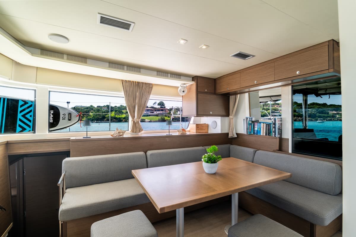 Lagoon 52F - photo 17