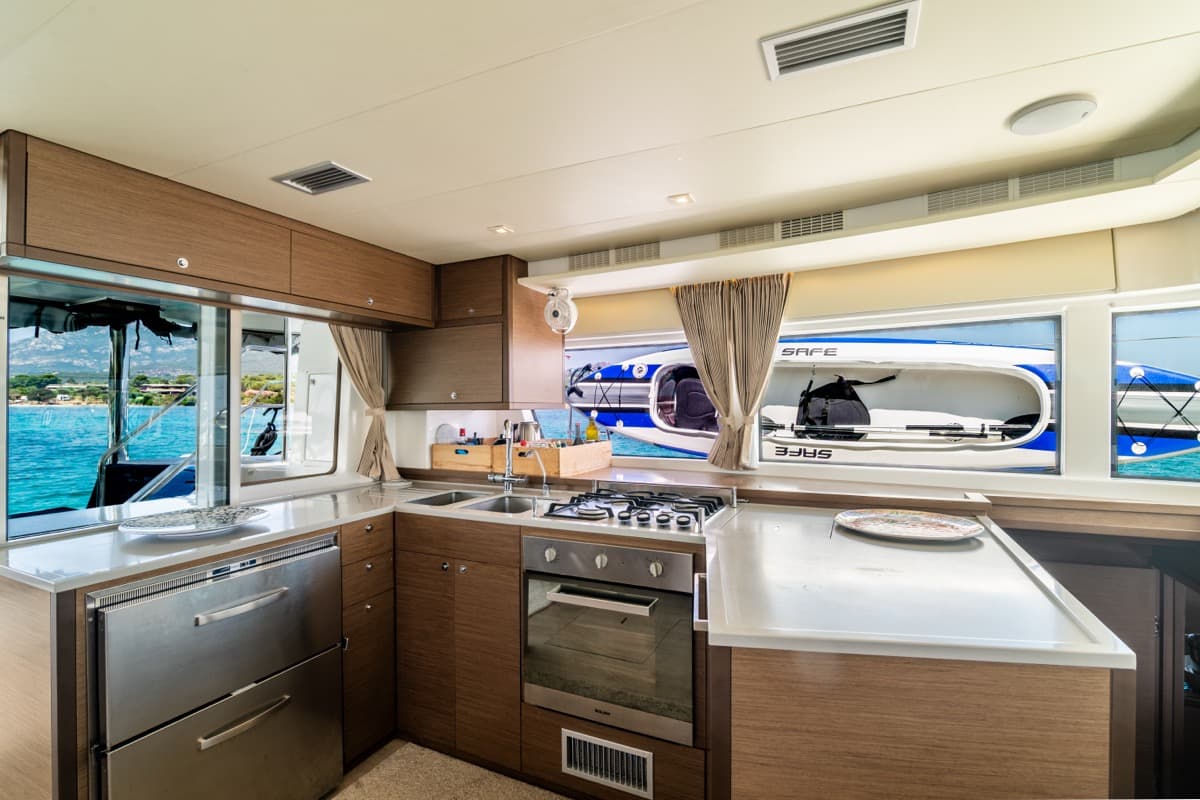 Lagoon 52F - photo 34