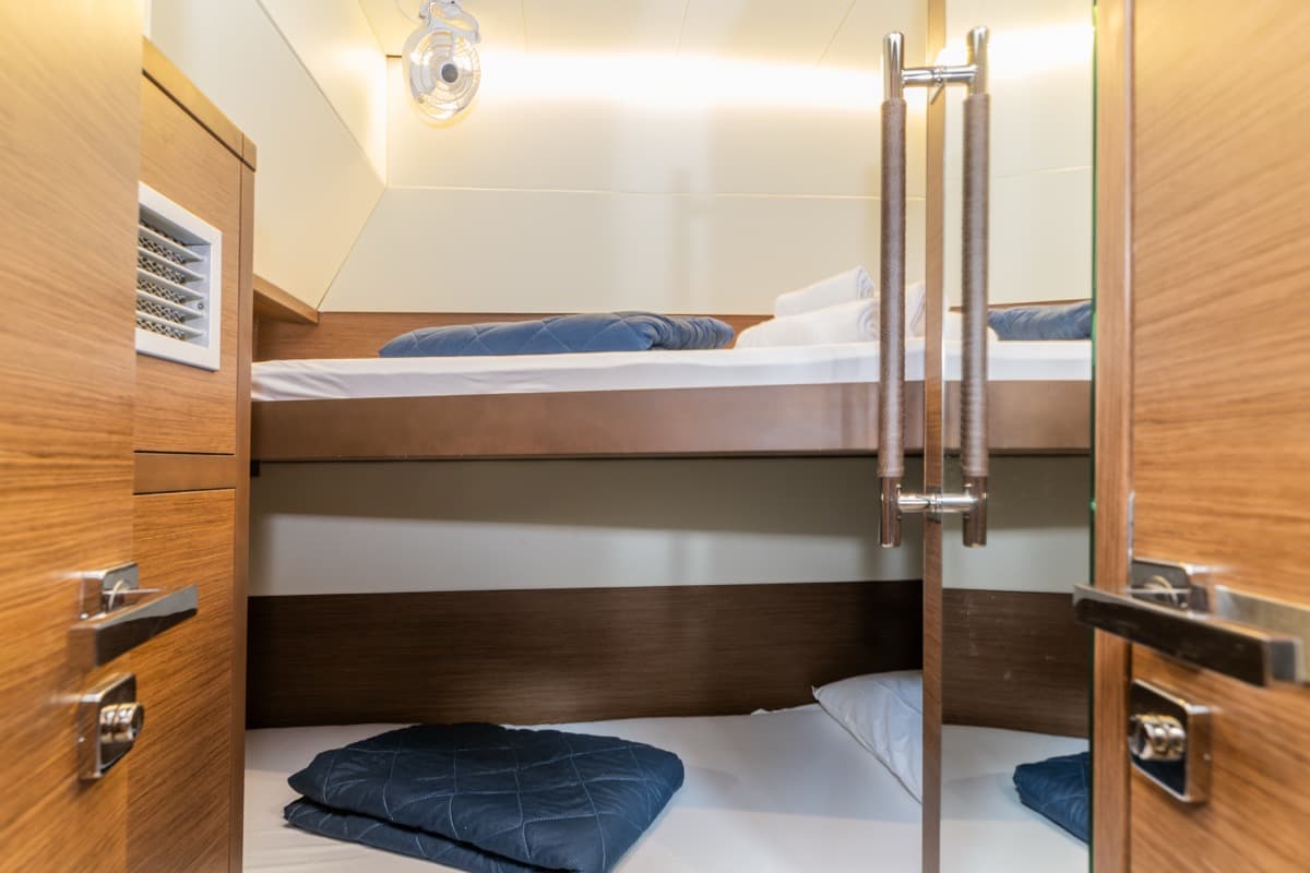 Lagoon 52F - photo 9