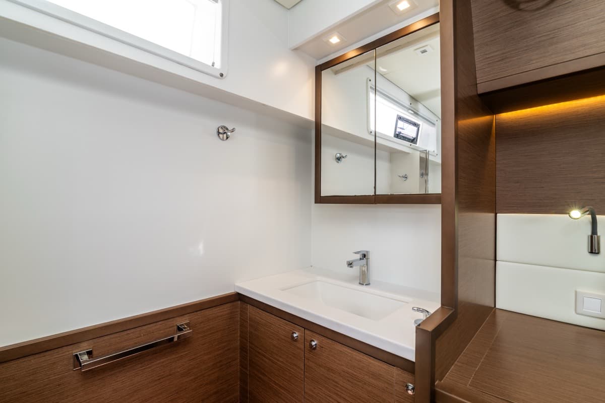 Lagoon 52F - photo 43