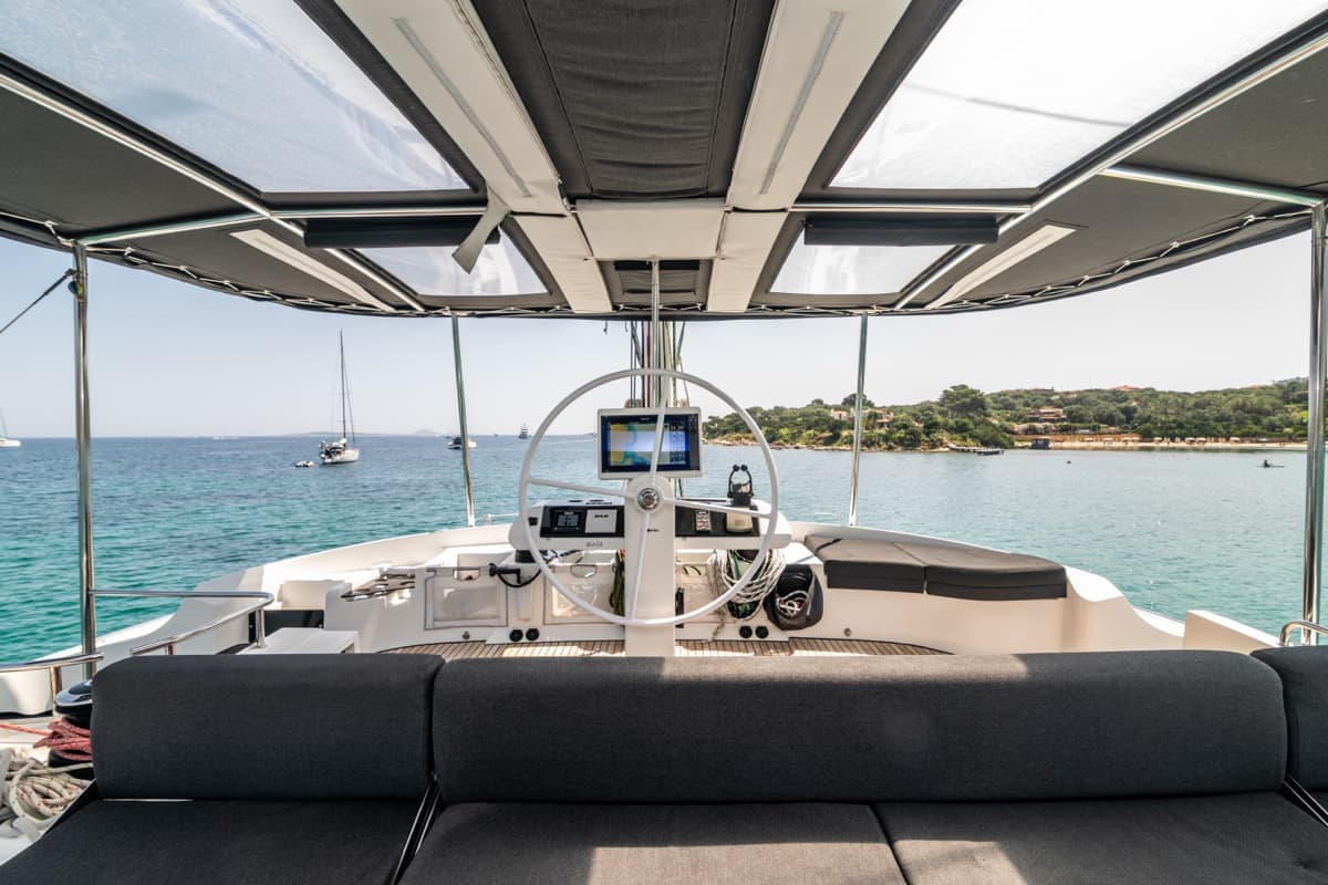 Lagoon 52F - photo 25