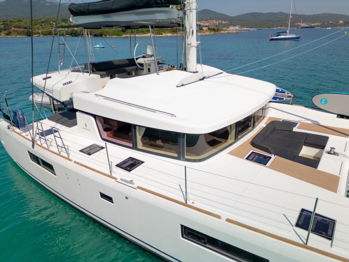 Lagoon 52F - photo 12