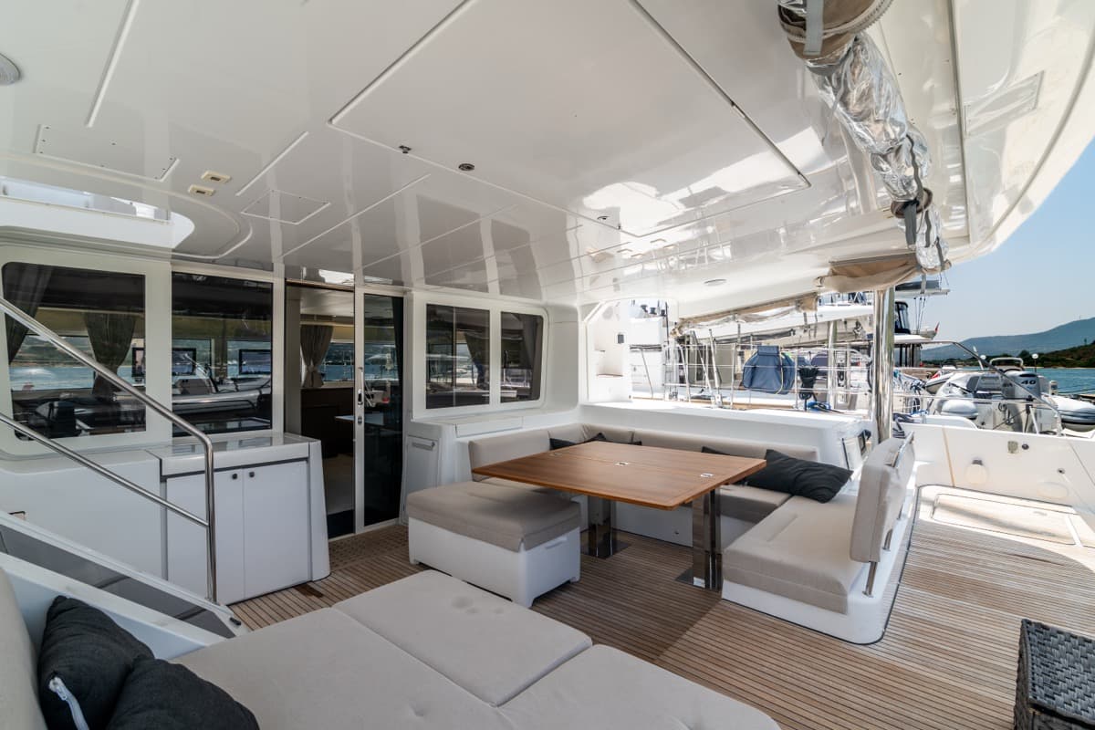 Lagoon 52F - photo 15