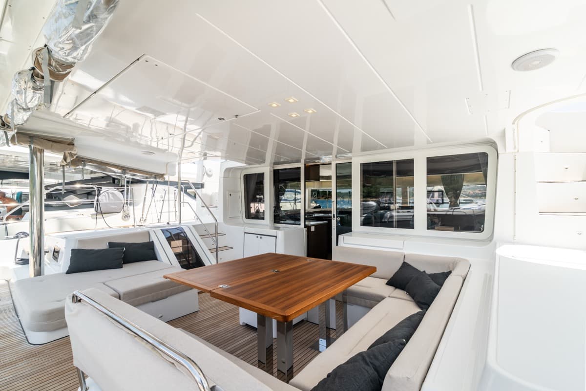 Lagoon 52F - photo 18