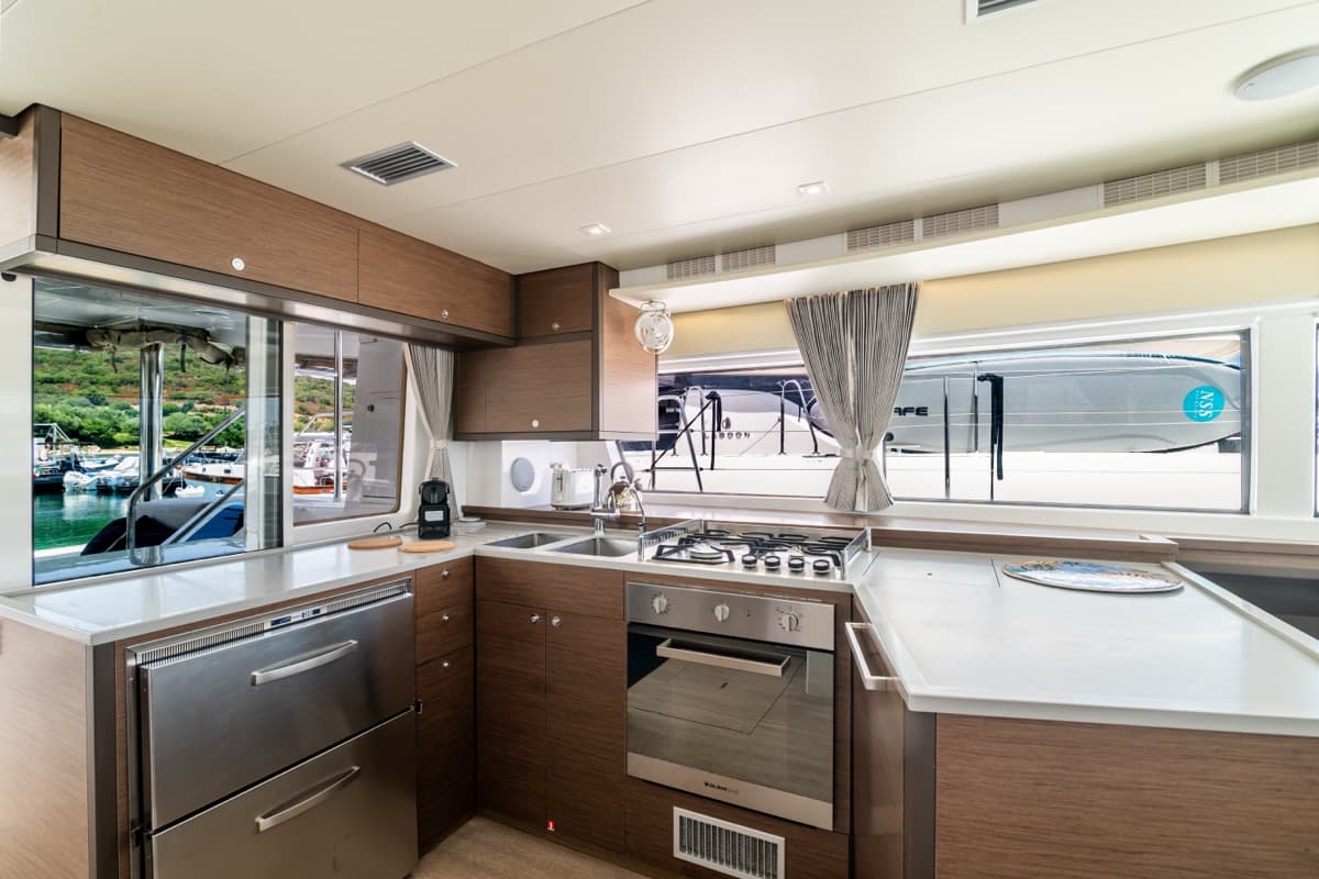 Lagoon 52F - photo 24