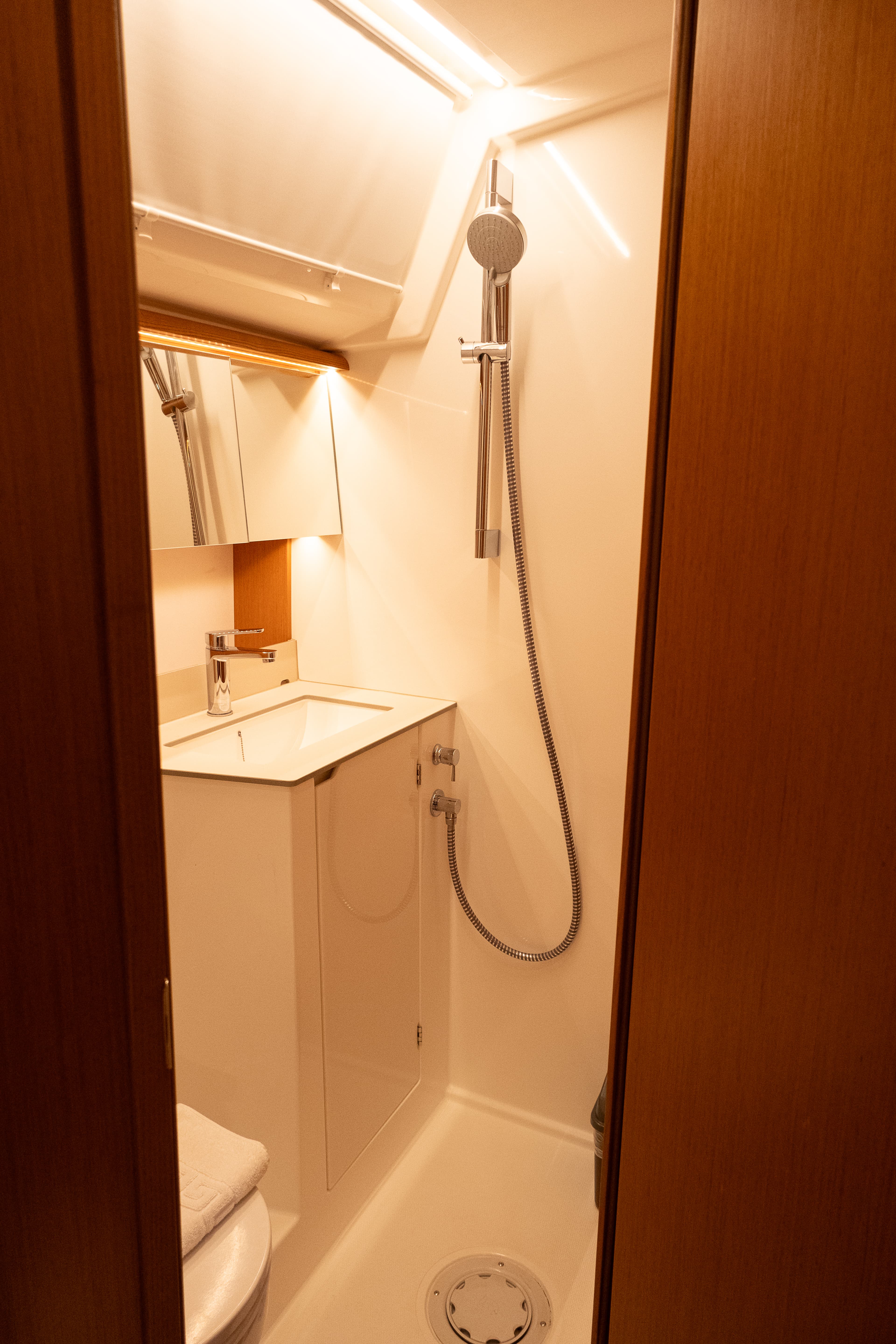 Bavaria C46 - photo 7