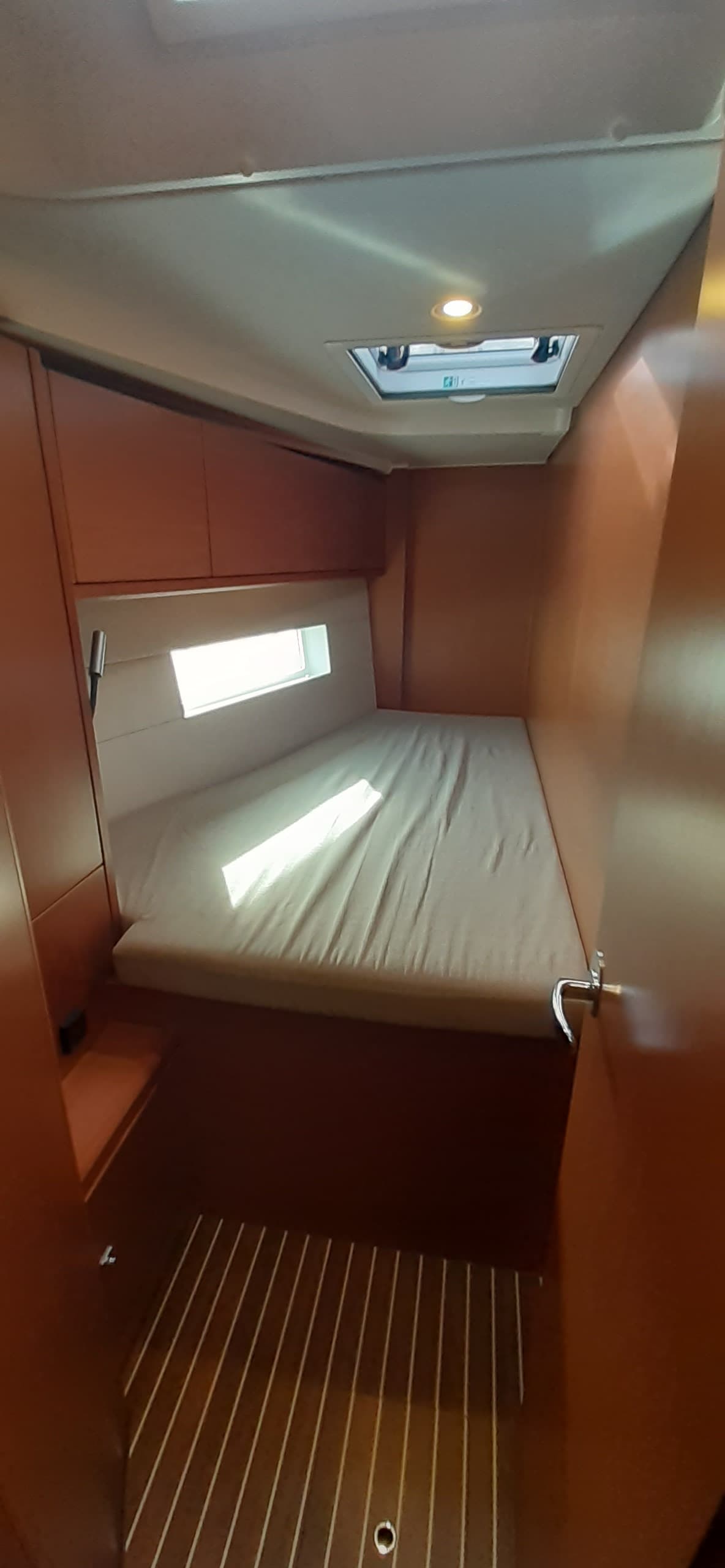 Bavaria C45 - photo 5