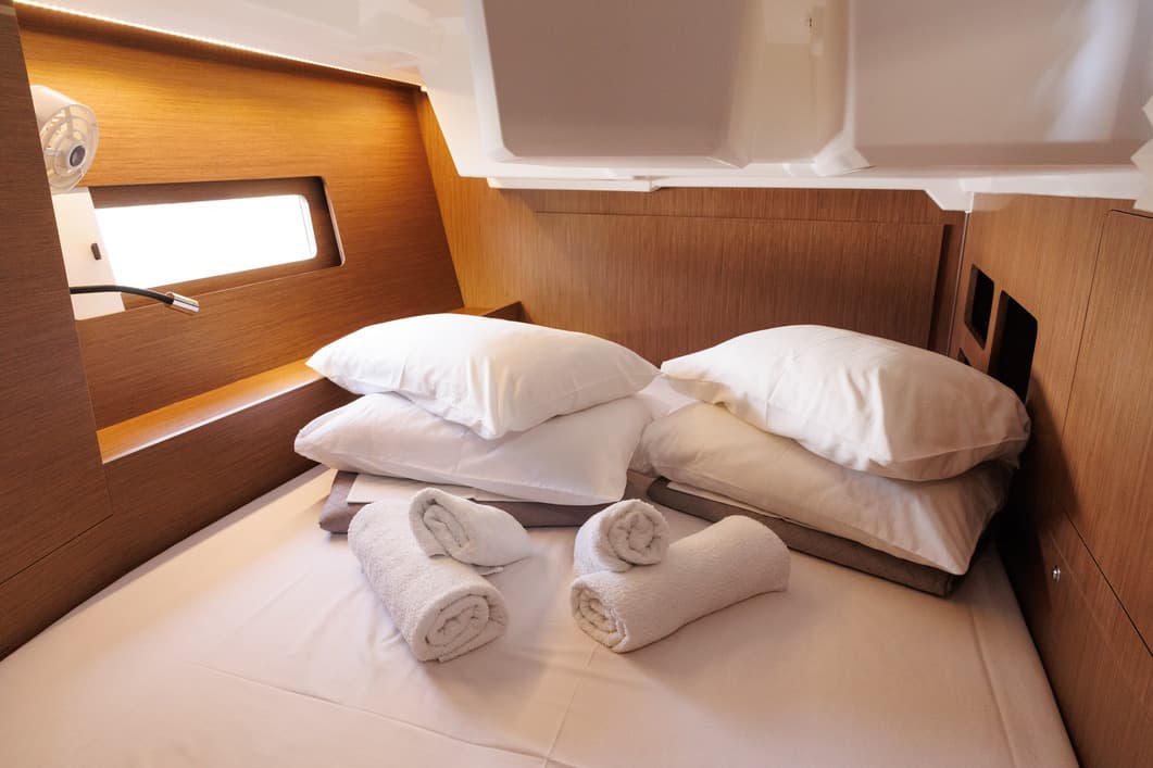 Oceanis 46.1 - photo 19