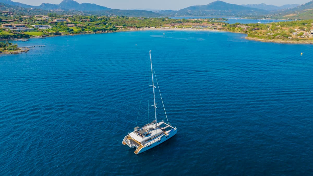 Lagoon 620 - photo 37