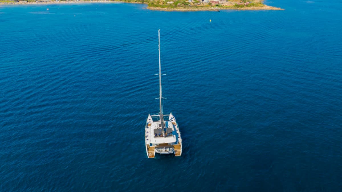 Lagoon 620 - photo 46