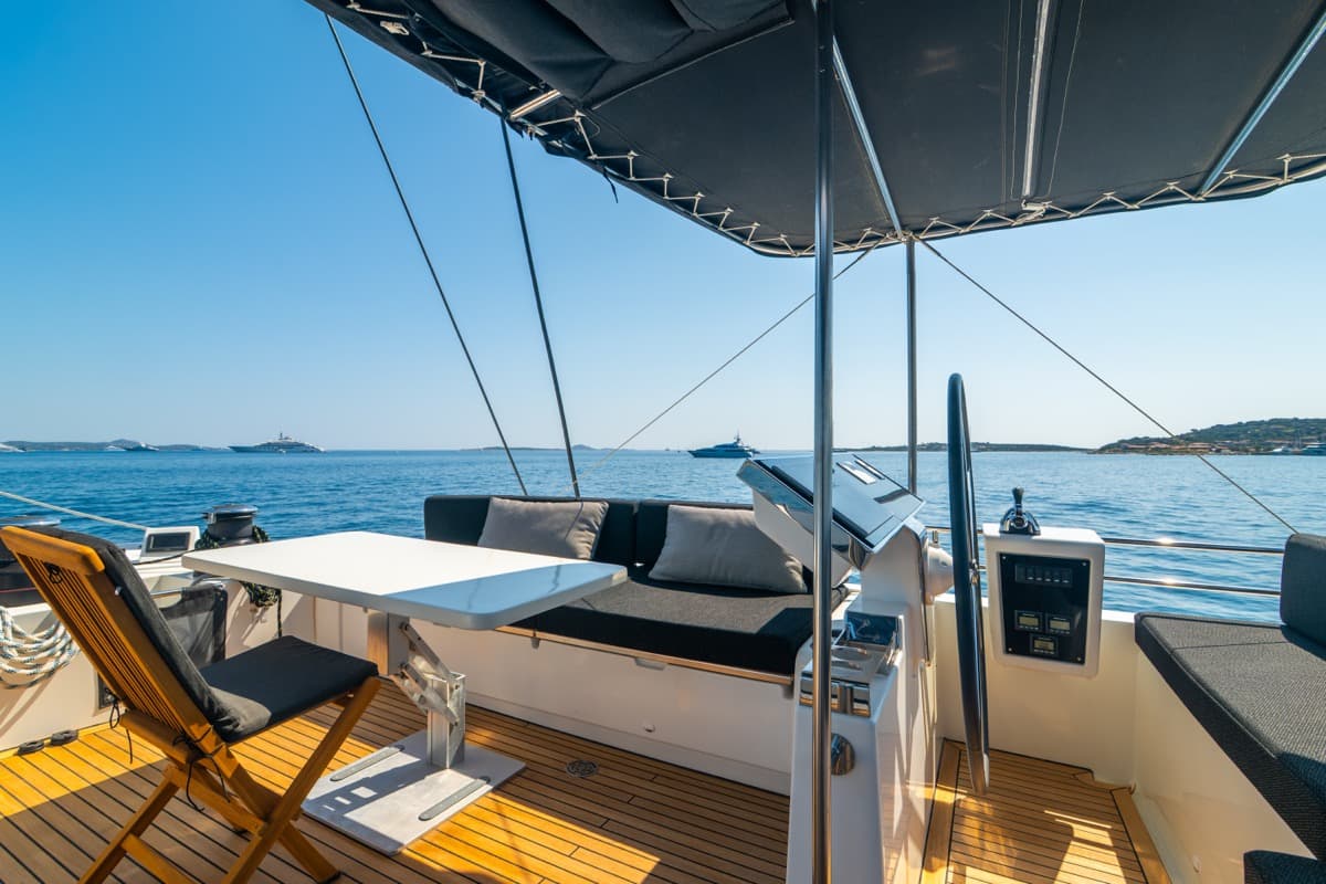 Lagoon 620 - photo 40