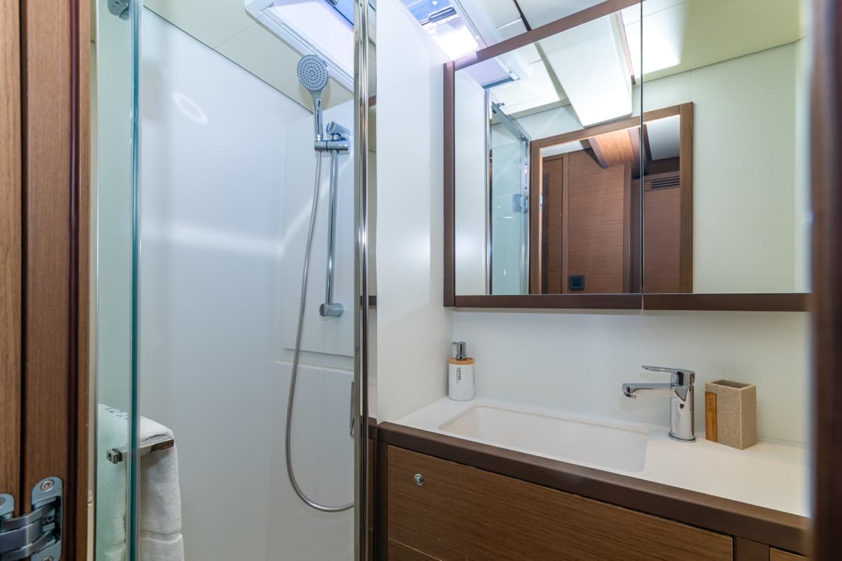 Lagoon 620 - photo 29