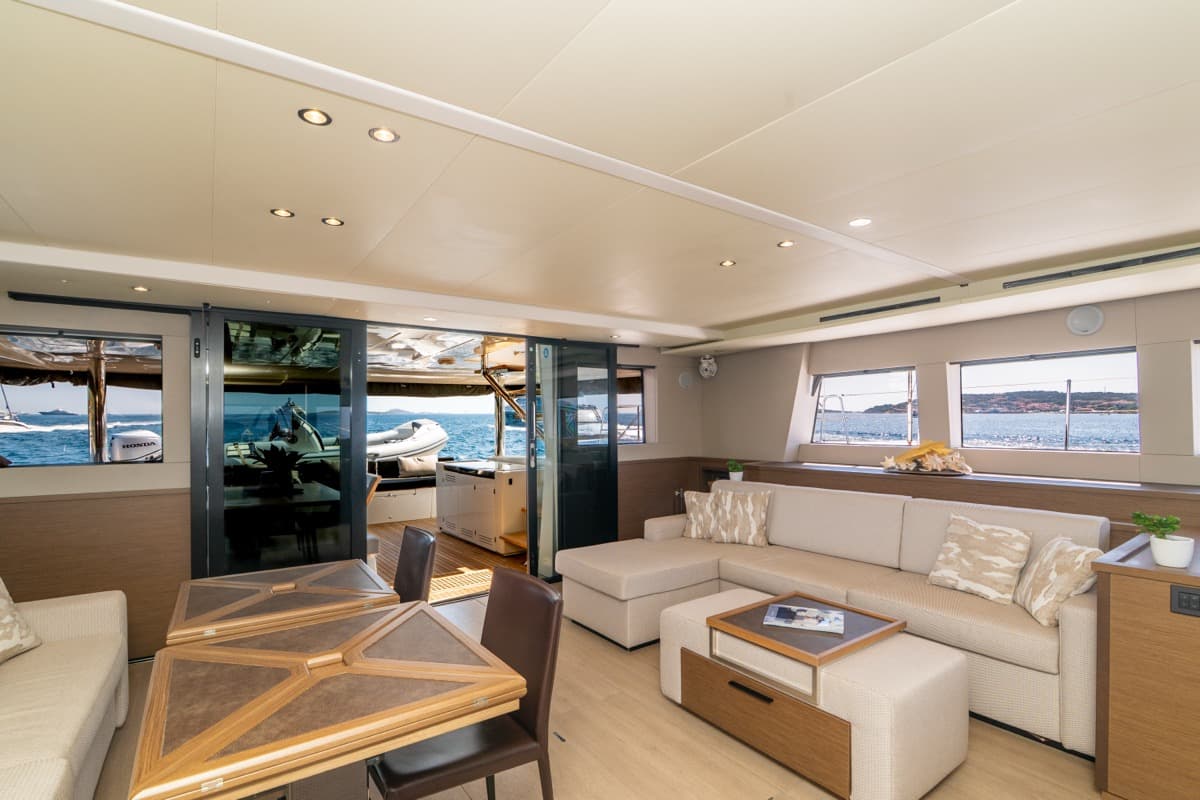 Lagoon 620 - photo 49