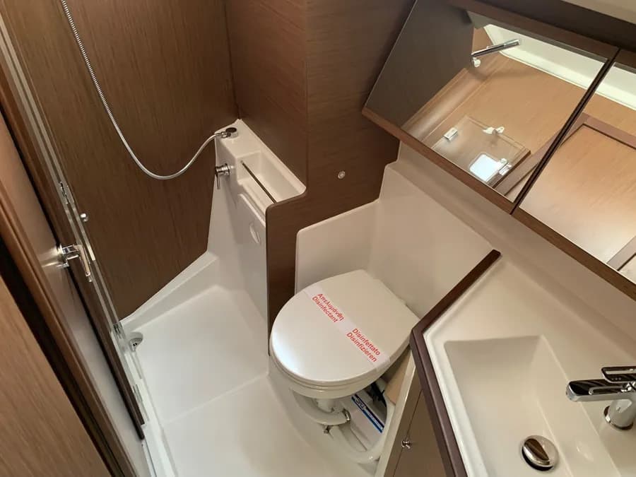 Oceanis 40.1 - photo 10