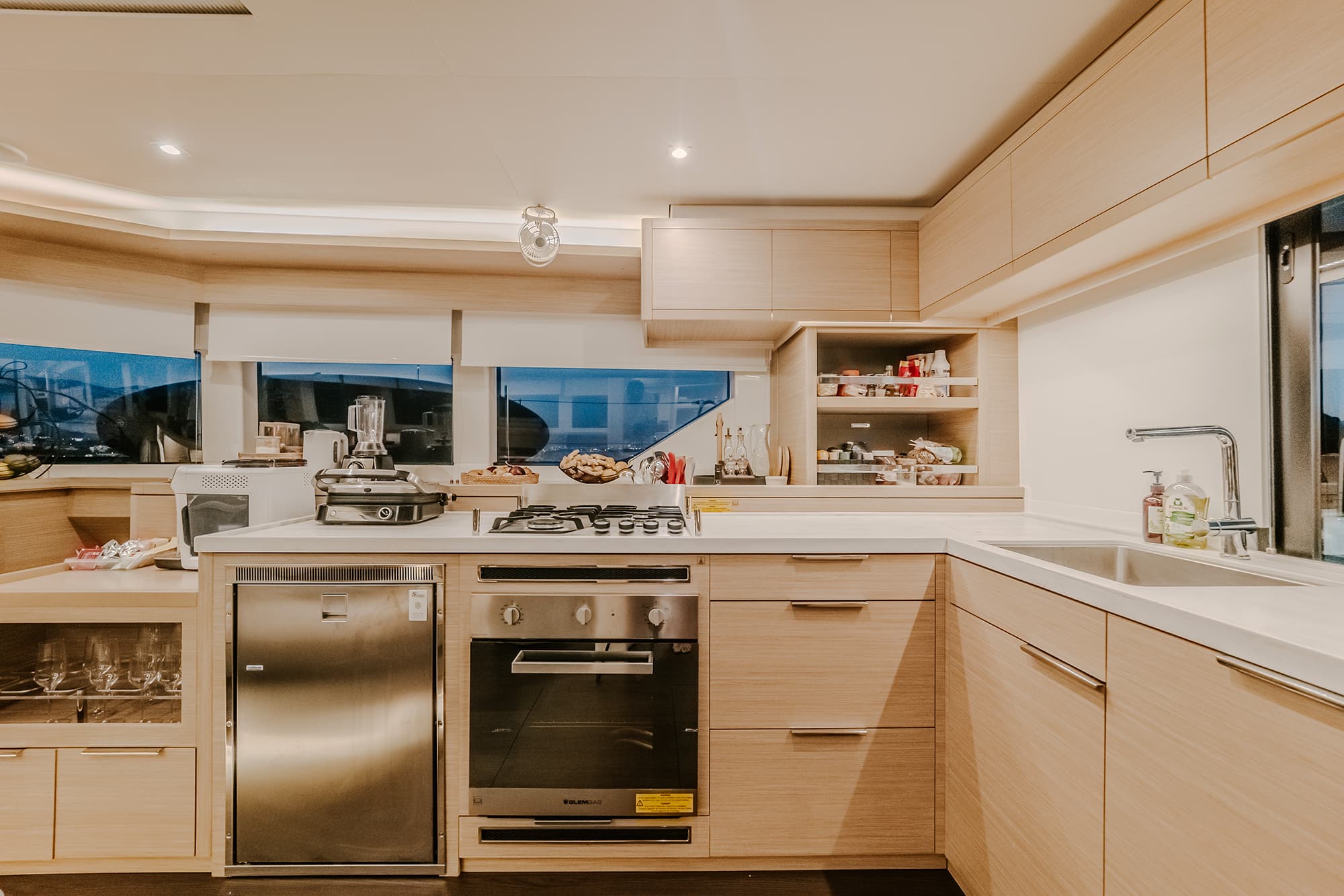 Lagoon 55 - photo 10