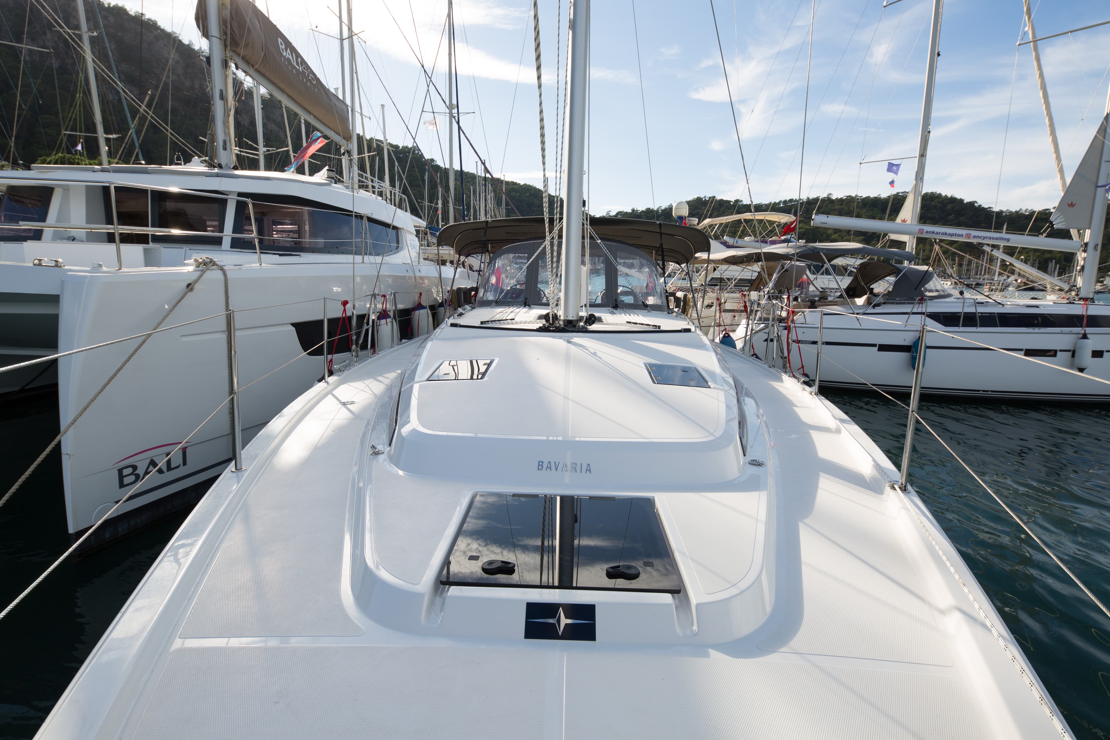 Bavaria 42 Cruiser - photo 5