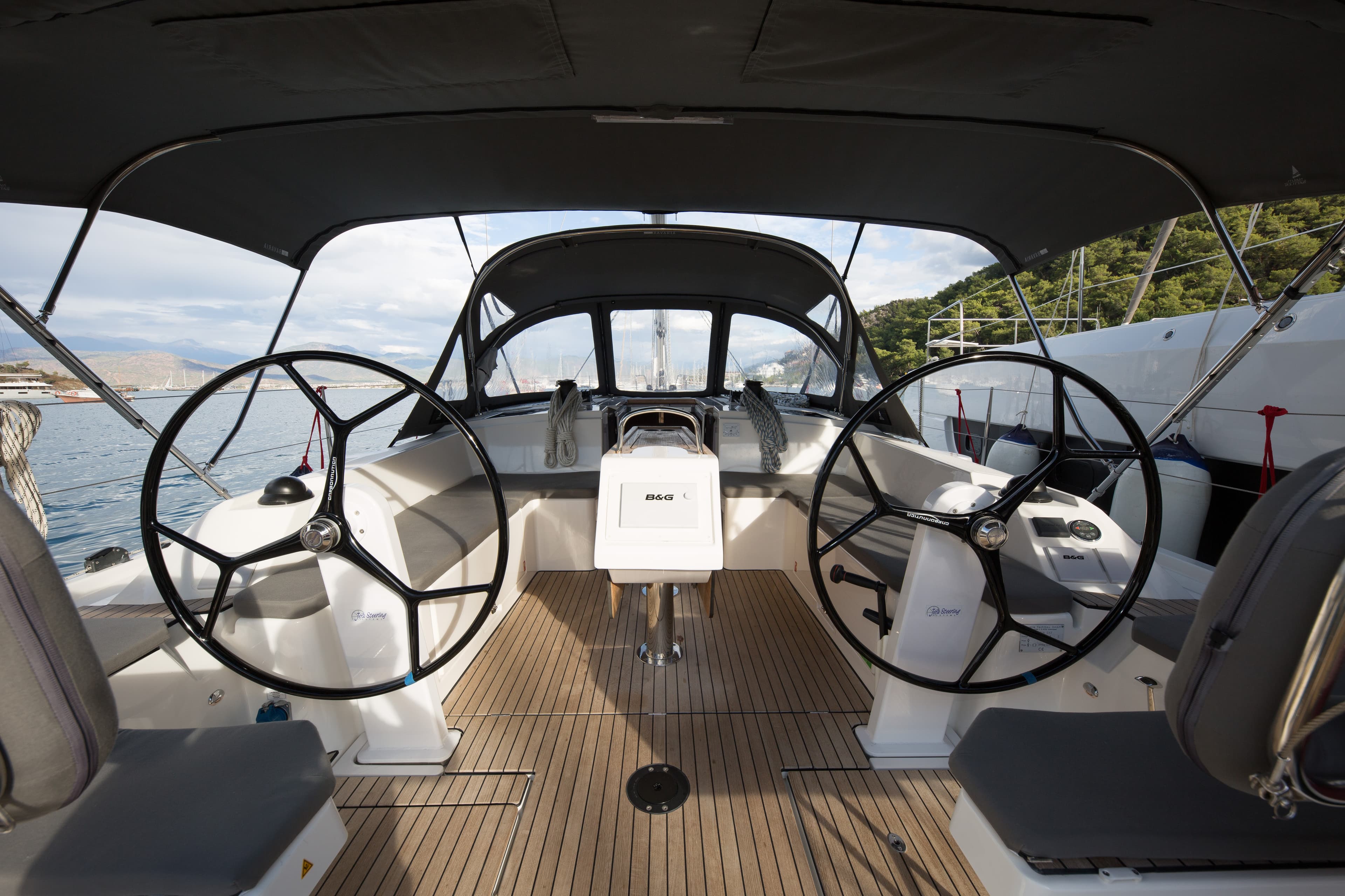 Bavaria 42 Cruiser - photo 13