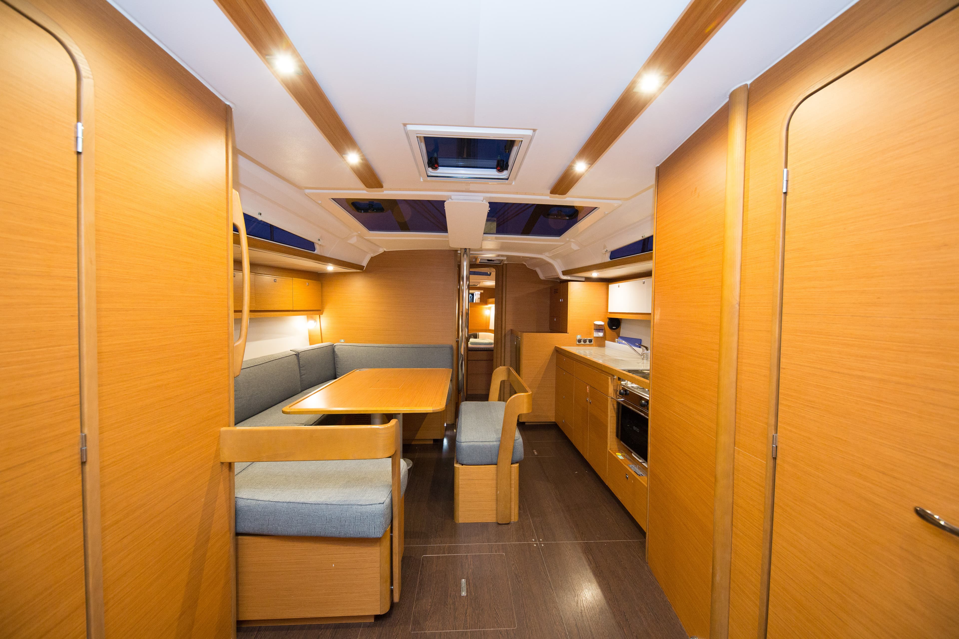 Dufour 430 - photo 8