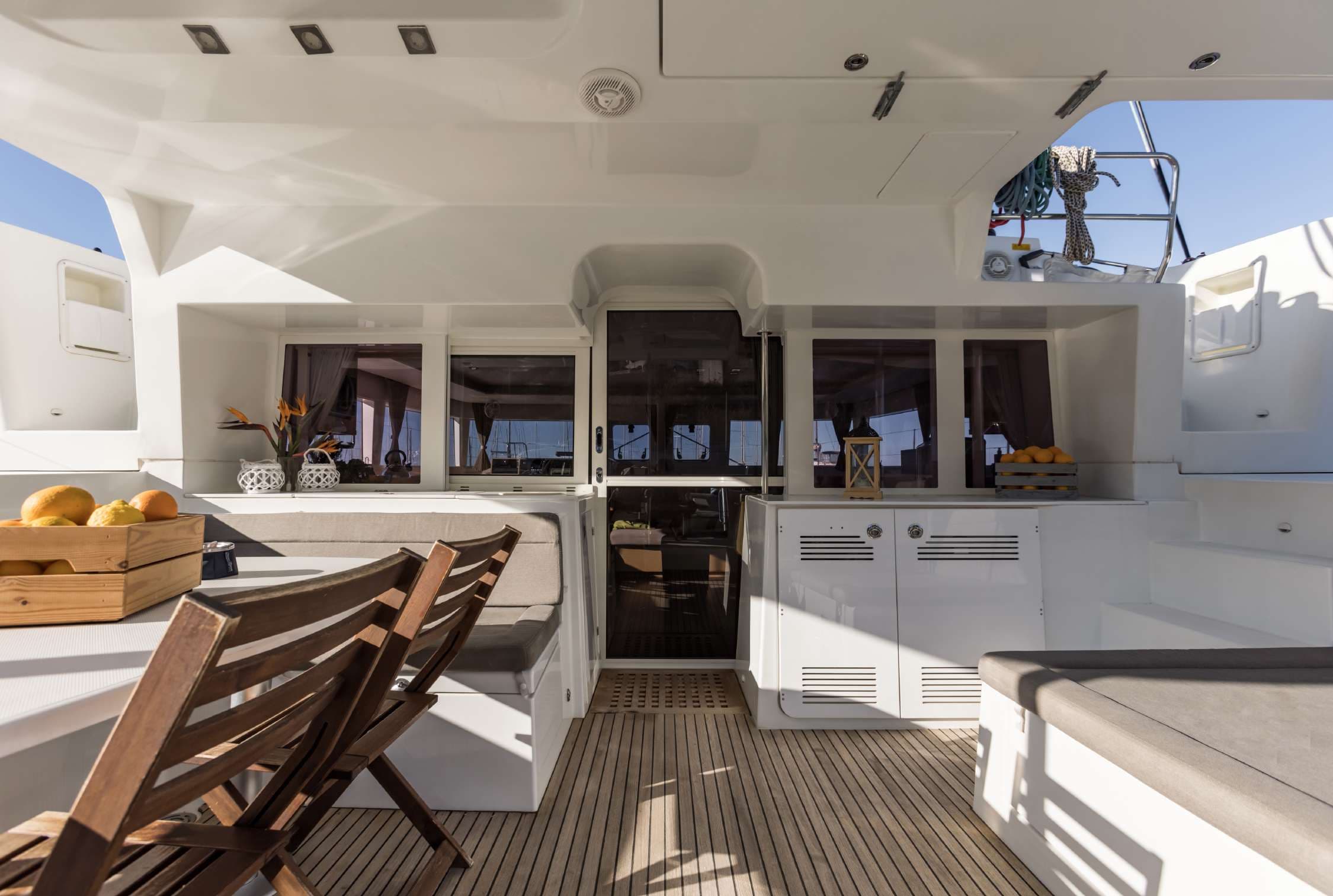 Lagoon 450 - photo 11