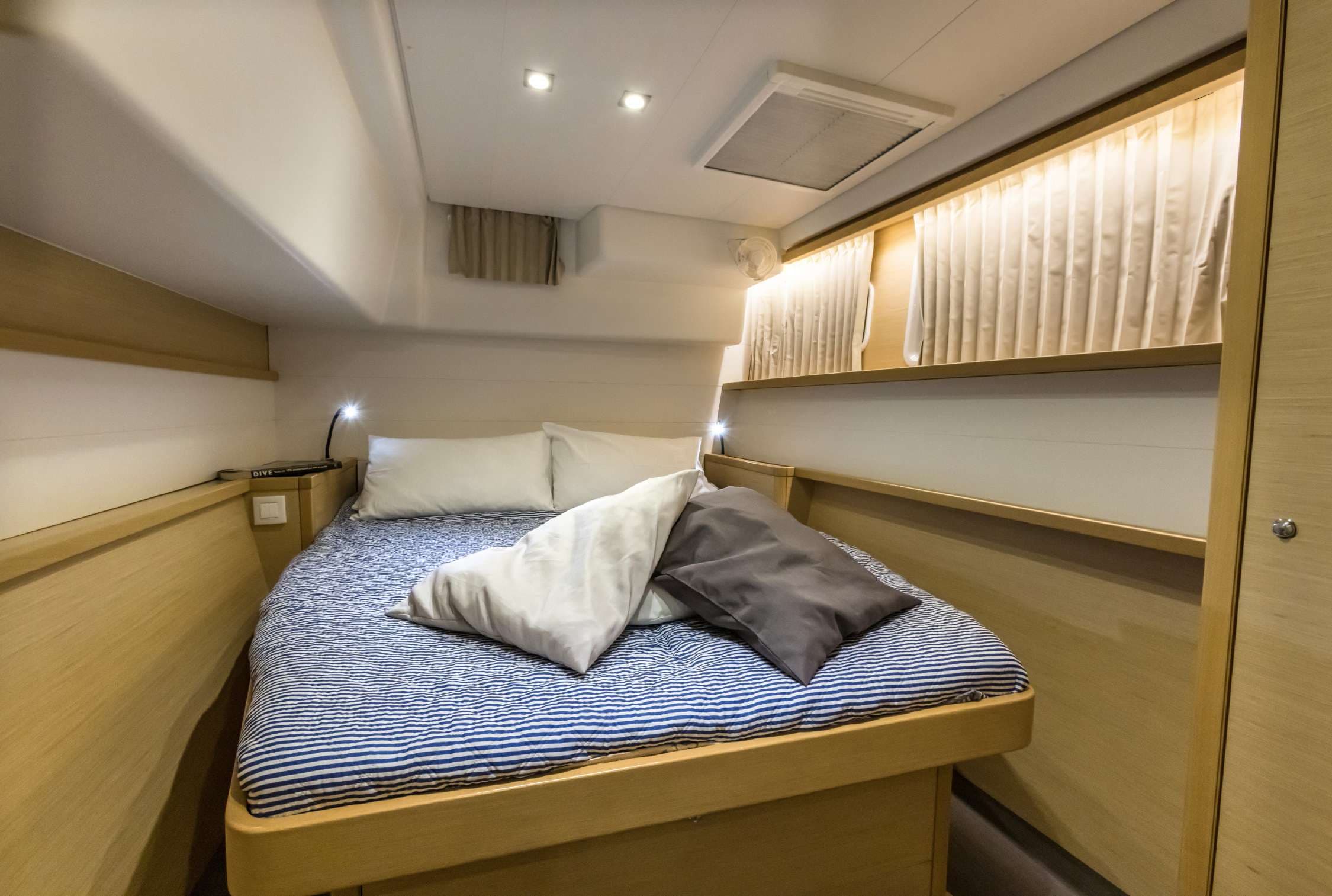 Lagoon 450 - photo 4