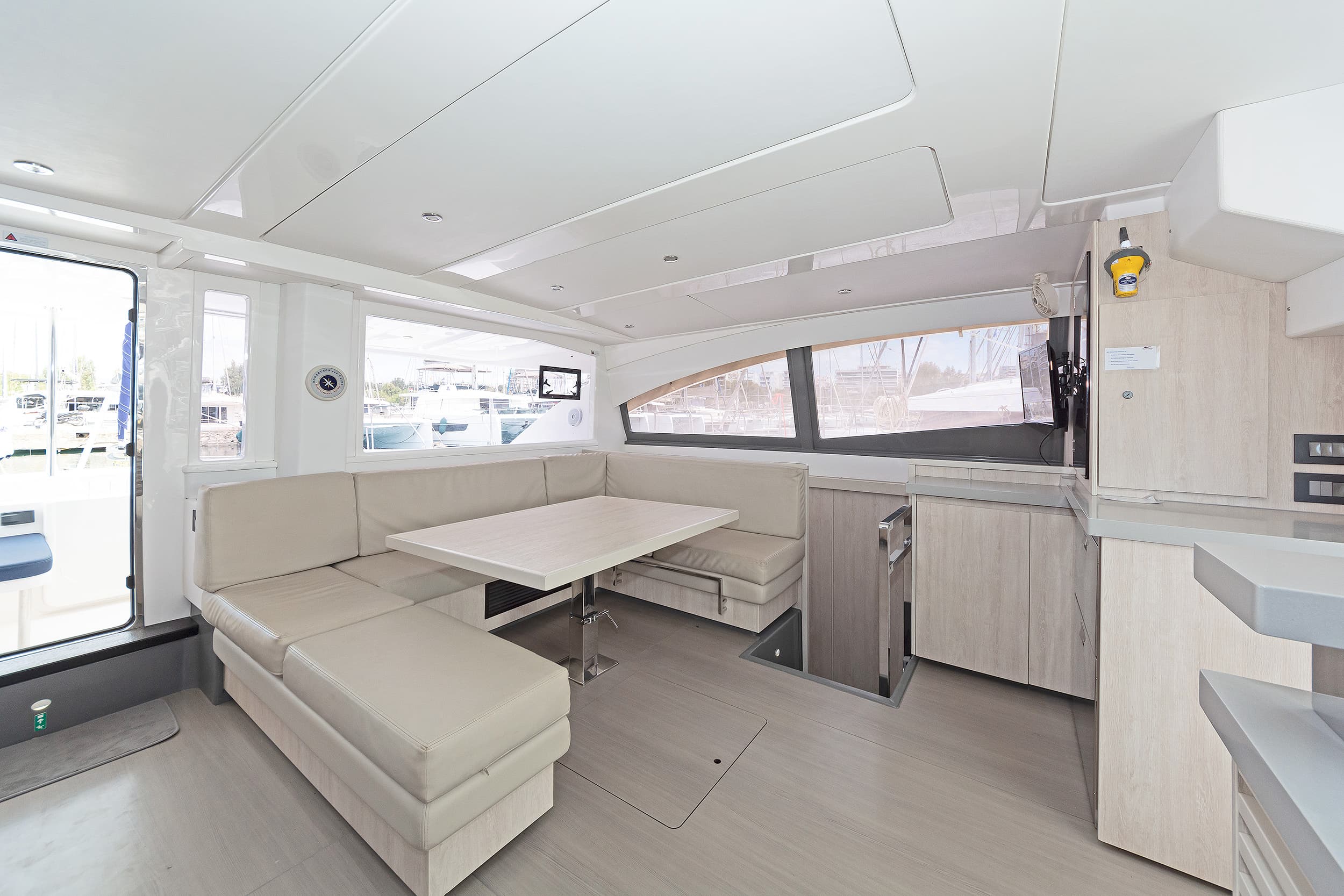 Leopard 48 - photo 22