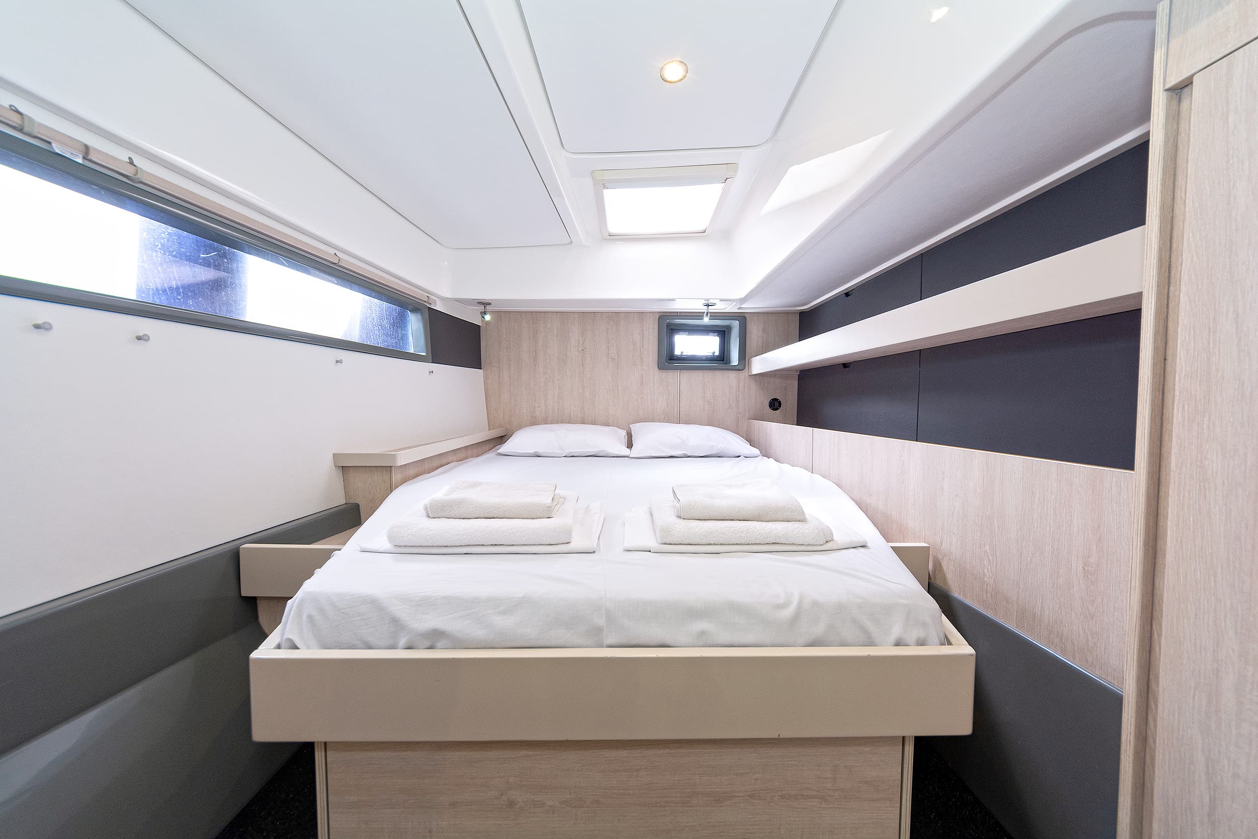 Leopard 48 - photo 19