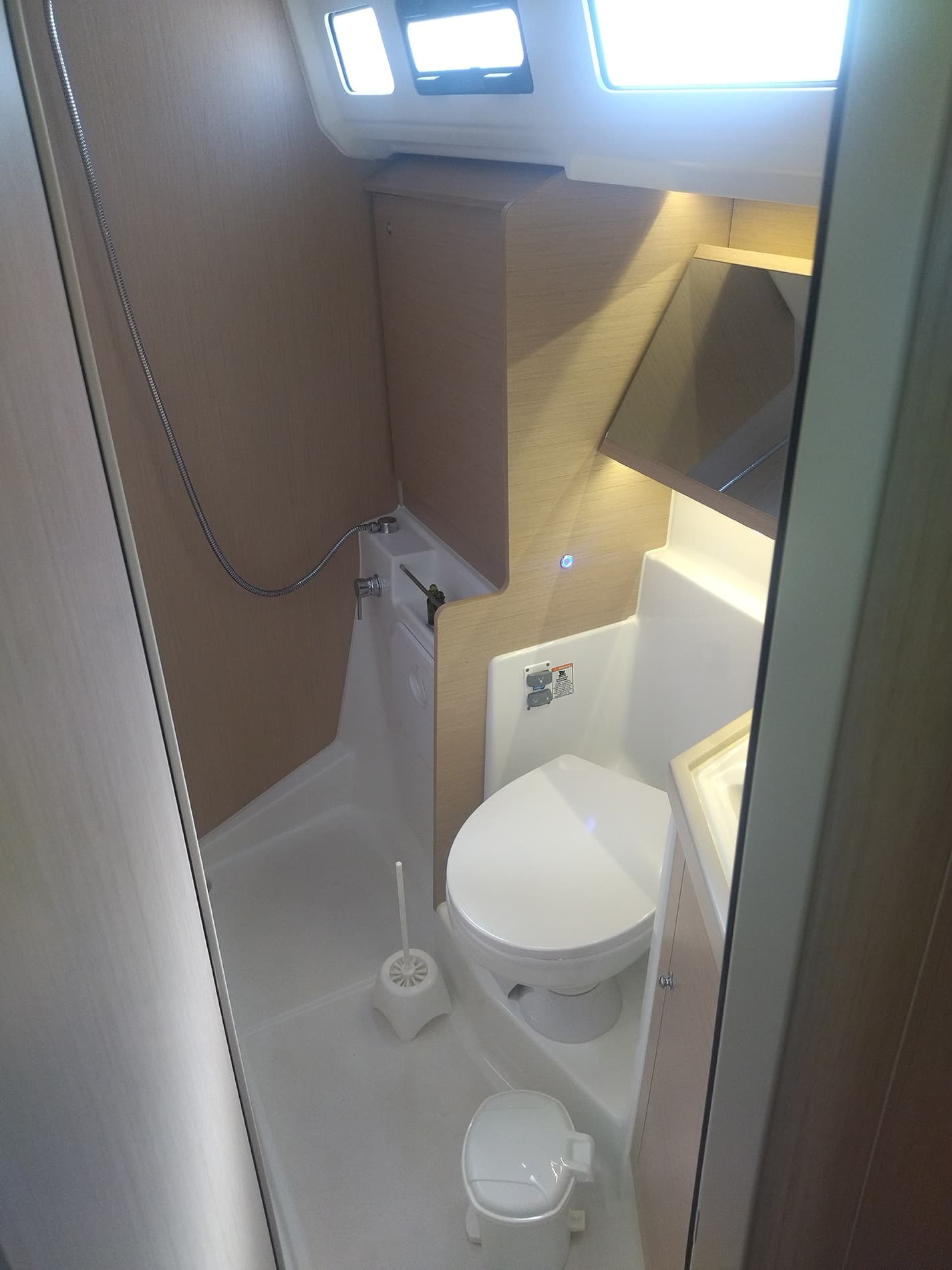 Oceanis 40.1 - photo 8