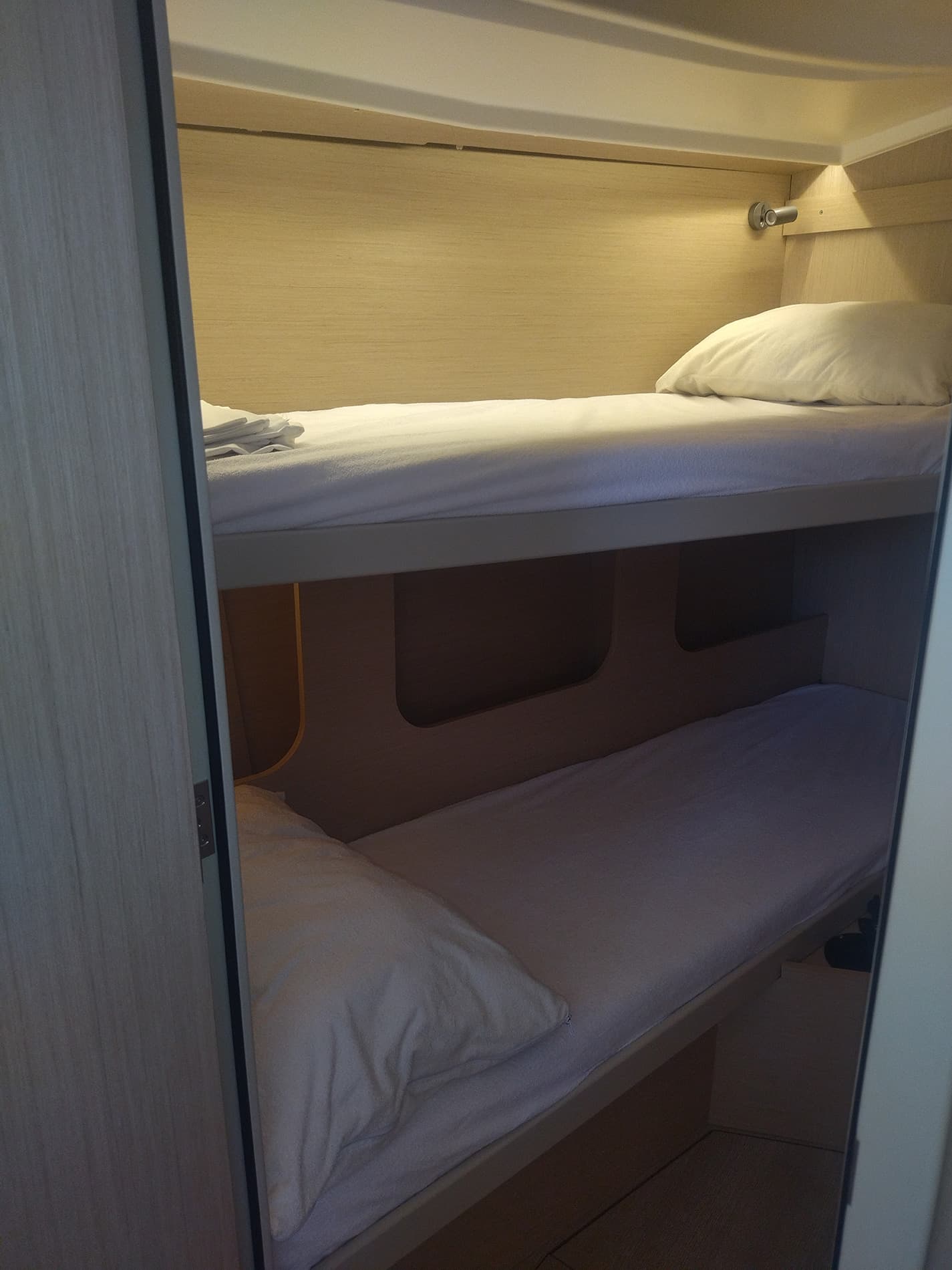 Oceanis 40.1 - photo 7