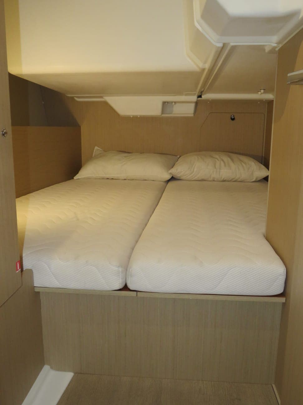 Oceanis 38 - photo 11