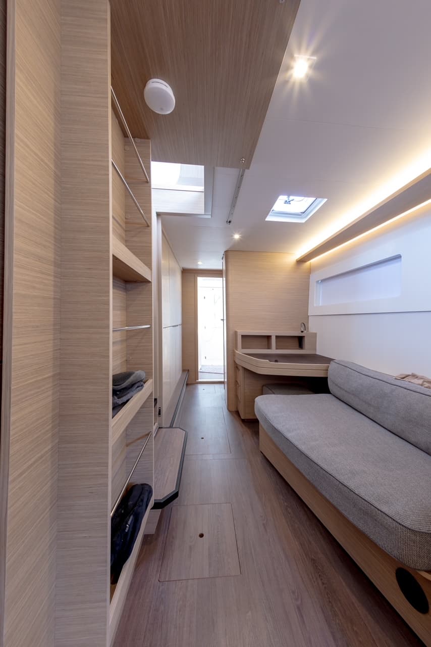 Lagoon 46  - photo 11