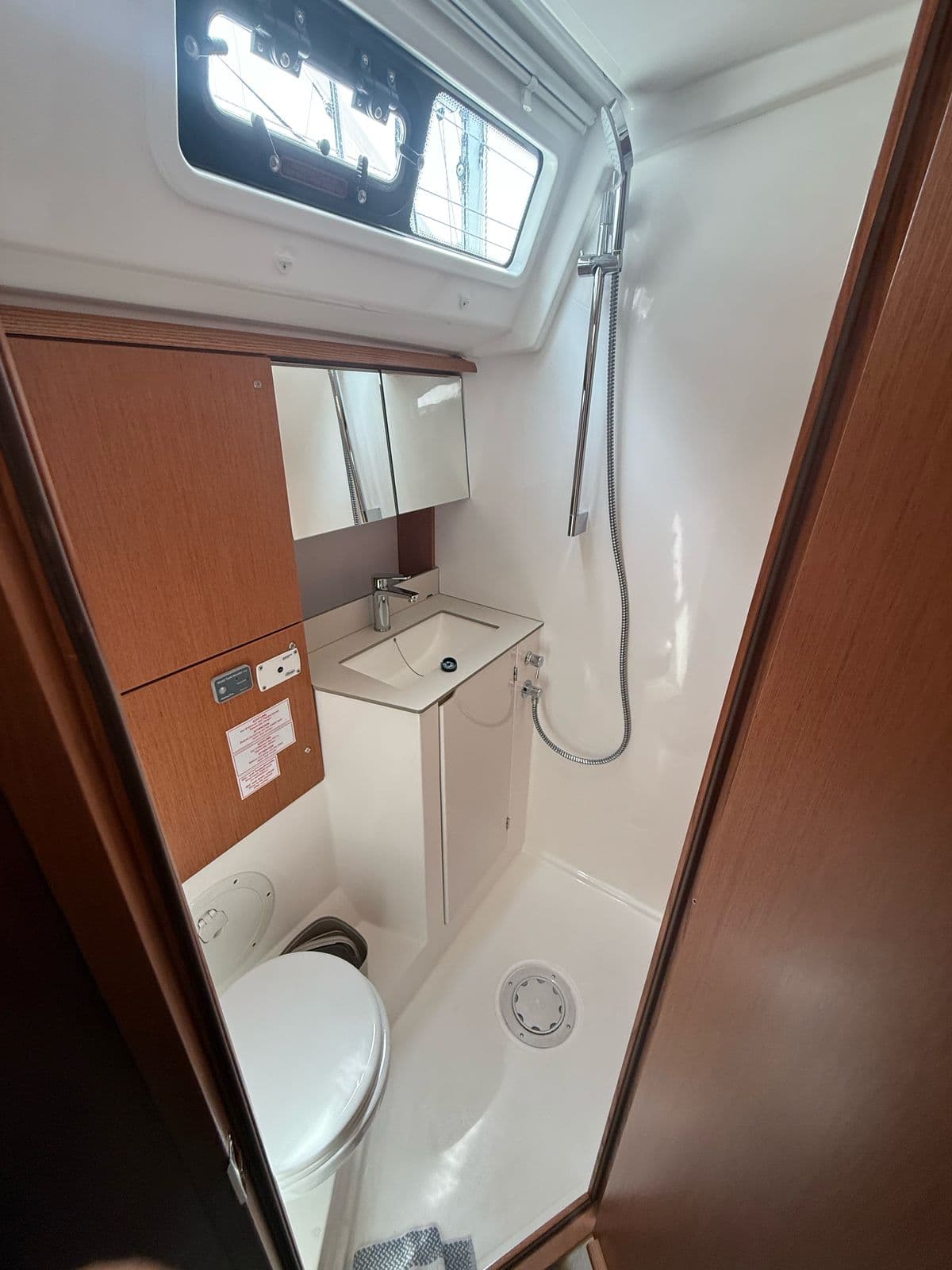 Bavaria C46 - photo 4