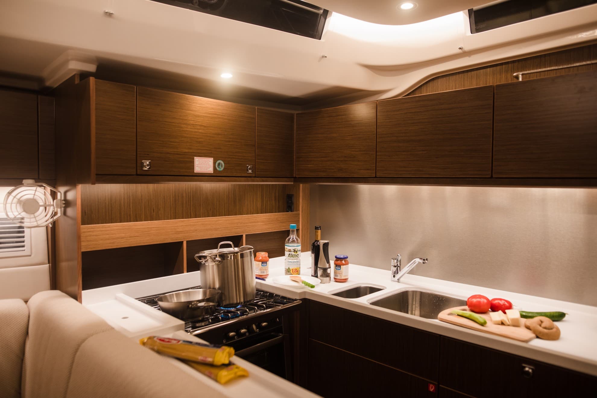 Bavaria C57 - photo 17