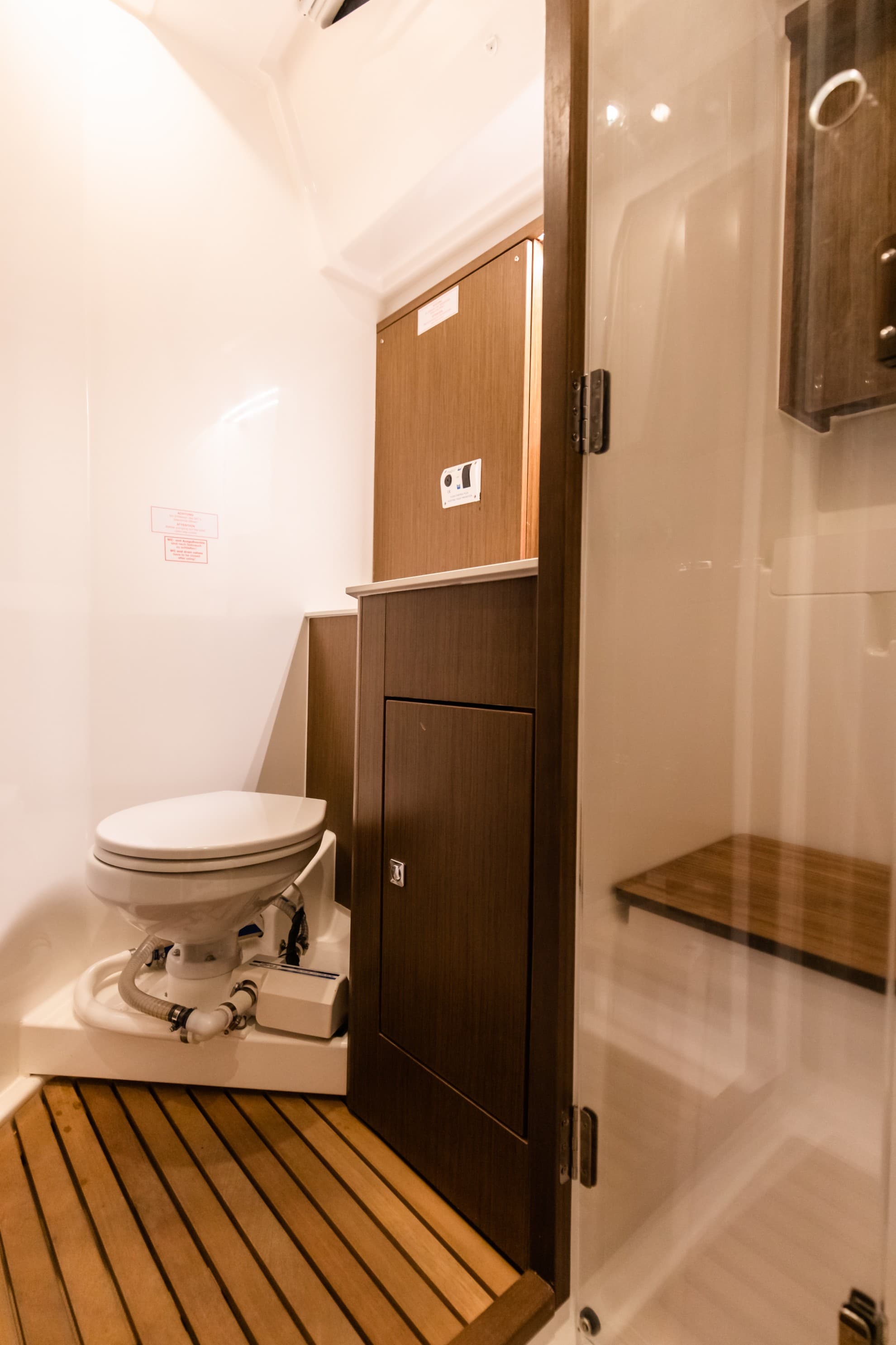 Bavaria C57 - photo 22