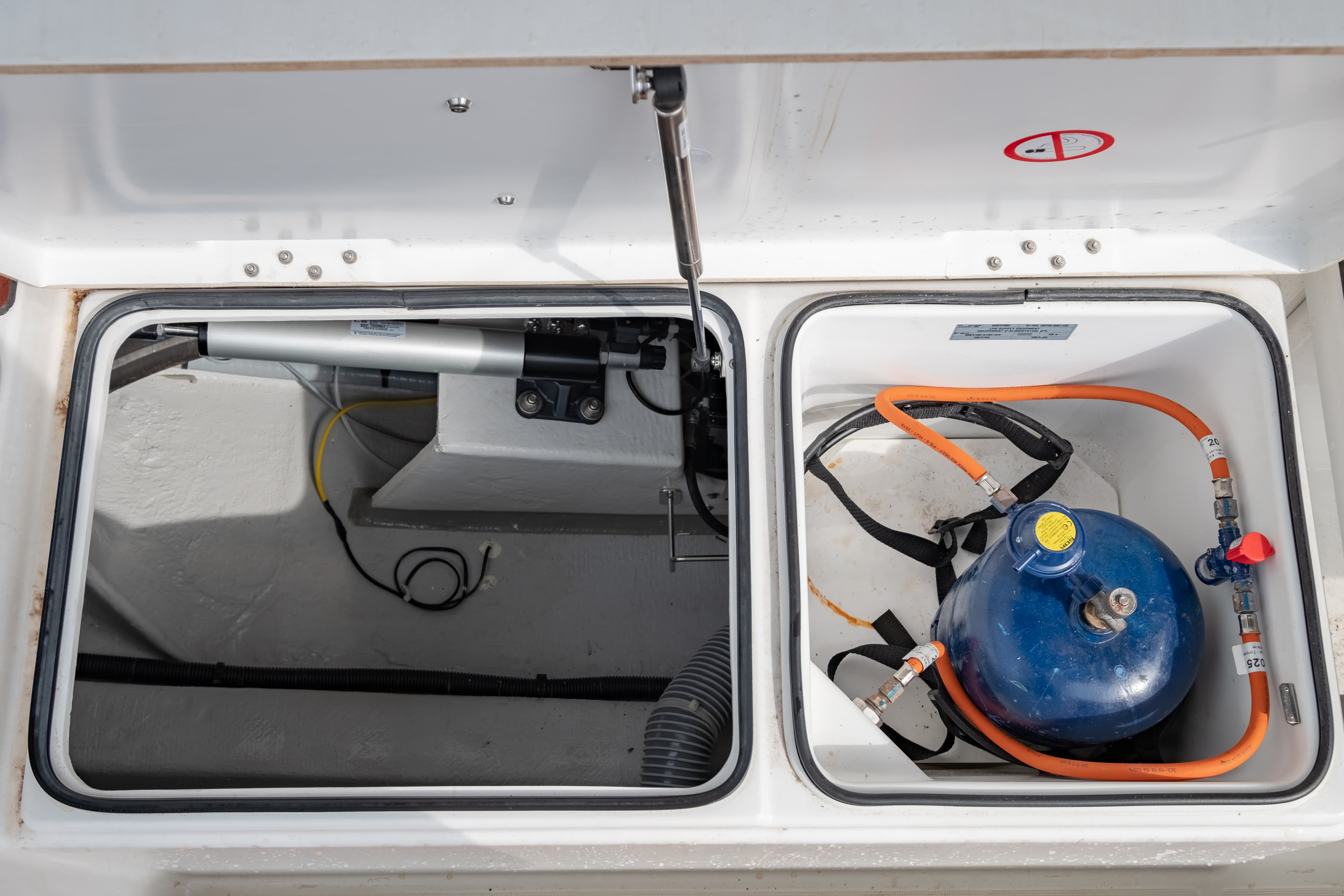 Sun Odyssey 410 - photo 57