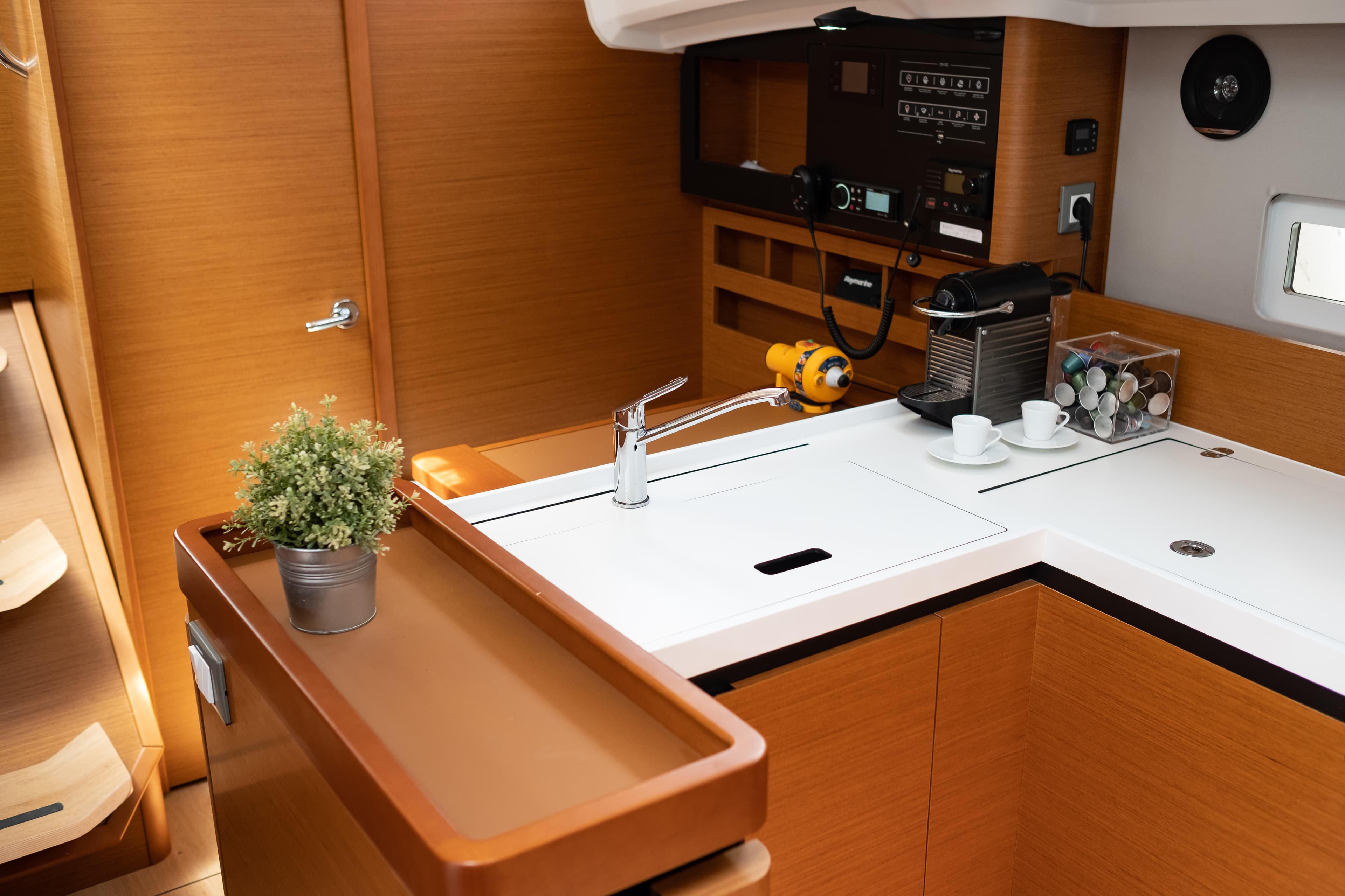 Sun Odyssey 410 - photo 30