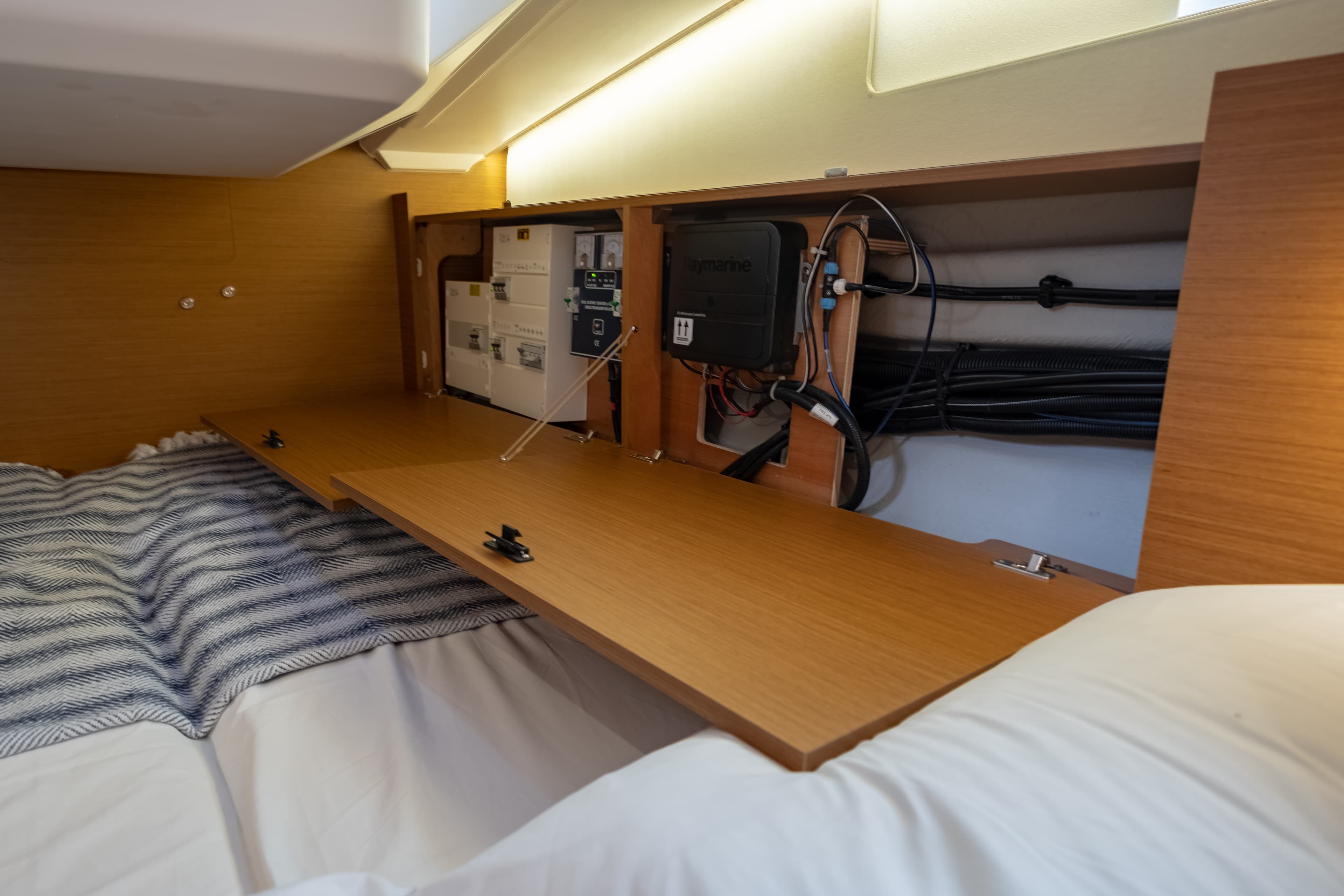 Sun Odyssey 410 - photo 37