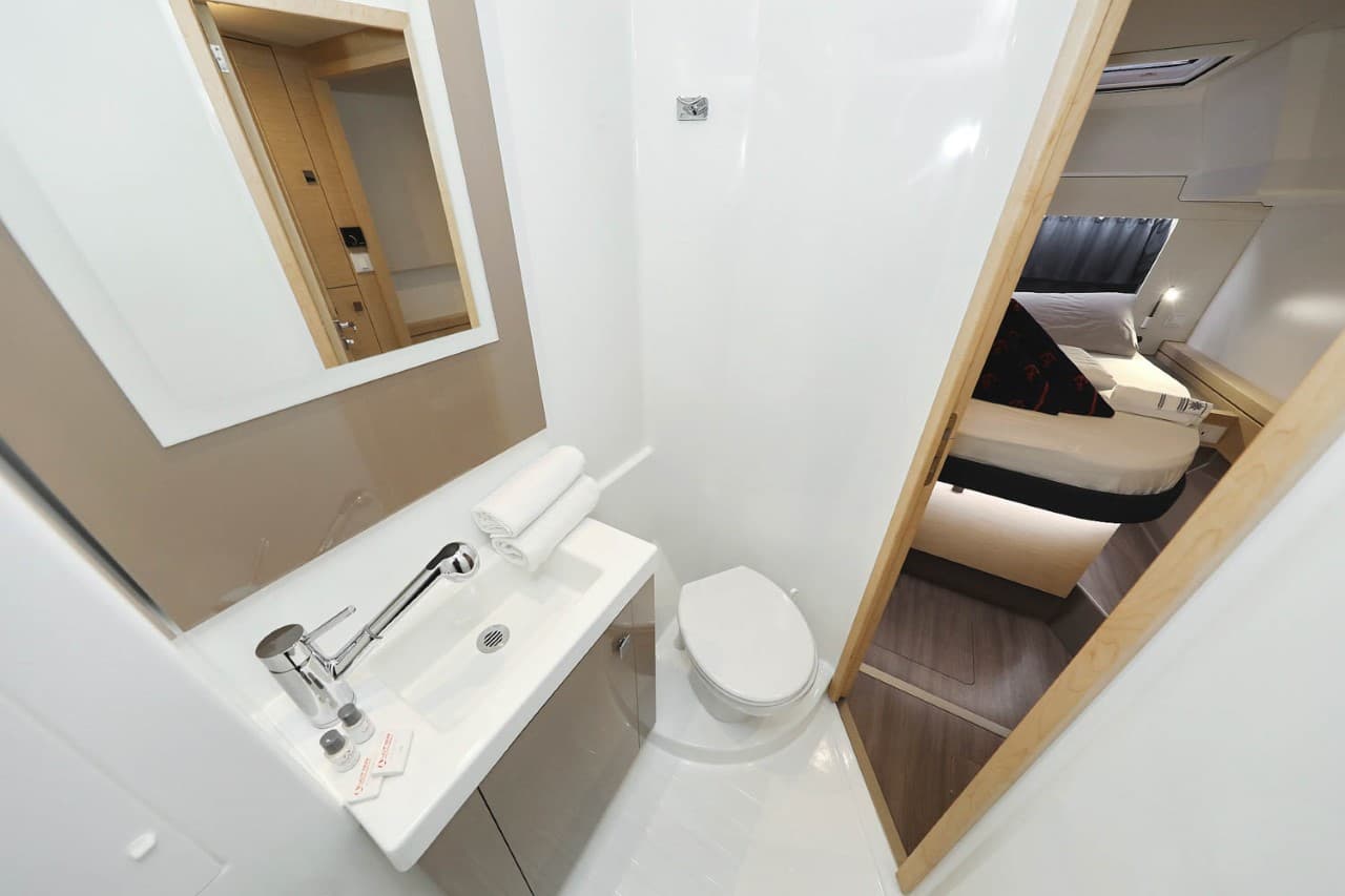 Astréa 42 - photo 21