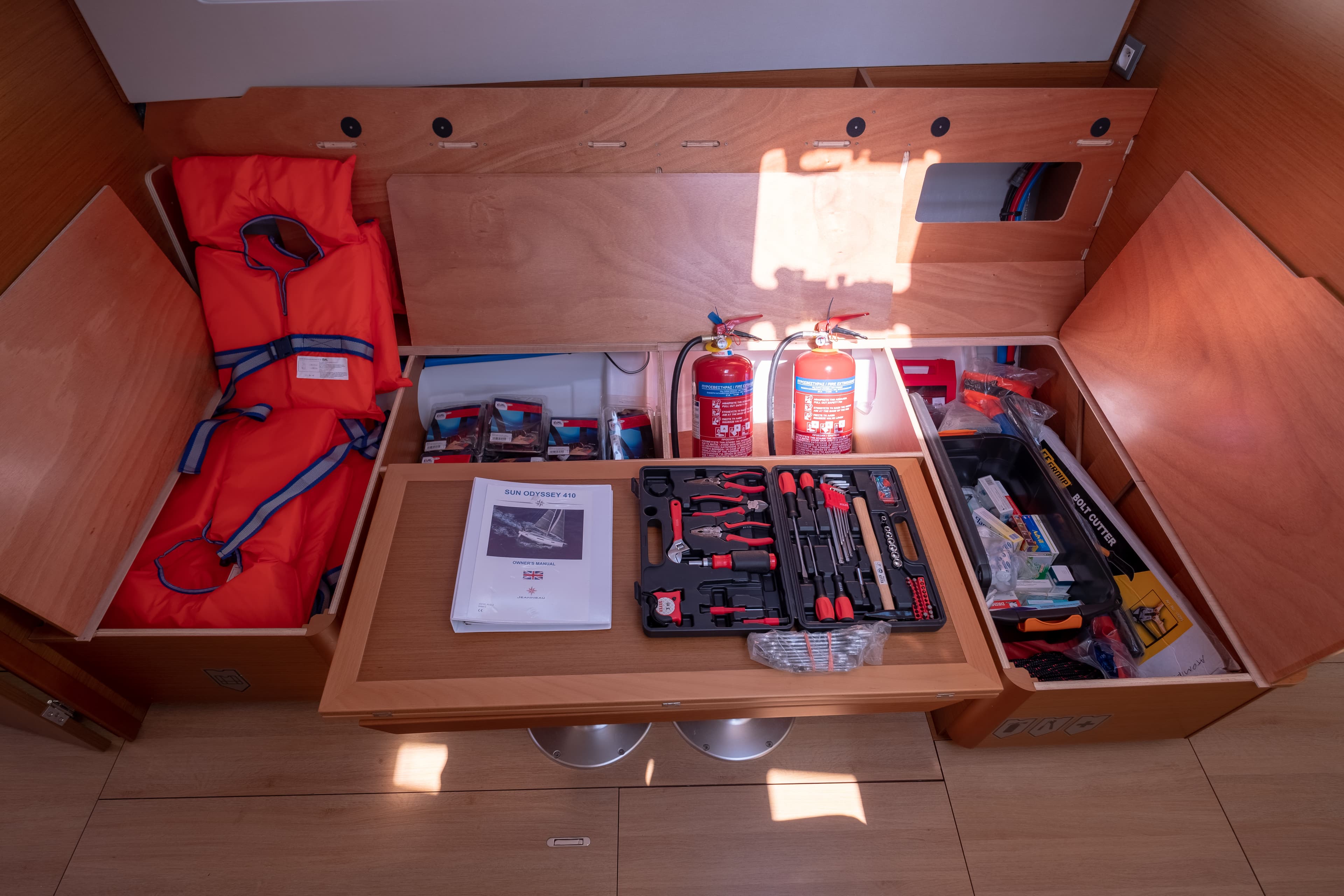 Sun Odyssey 410 - photo 61