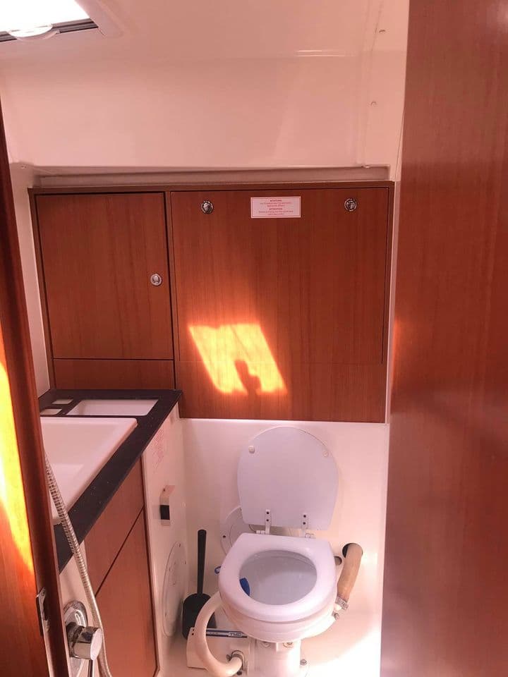 Bavaria 40 Cruiser - photo 9