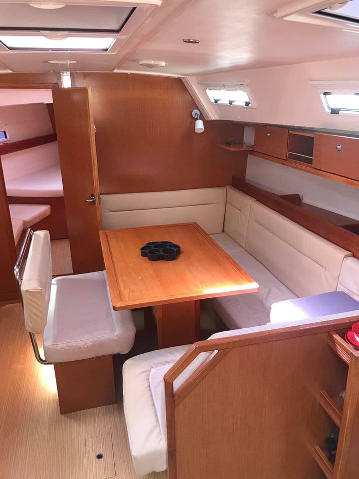 Bavaria 40 Cruiser - photo 7