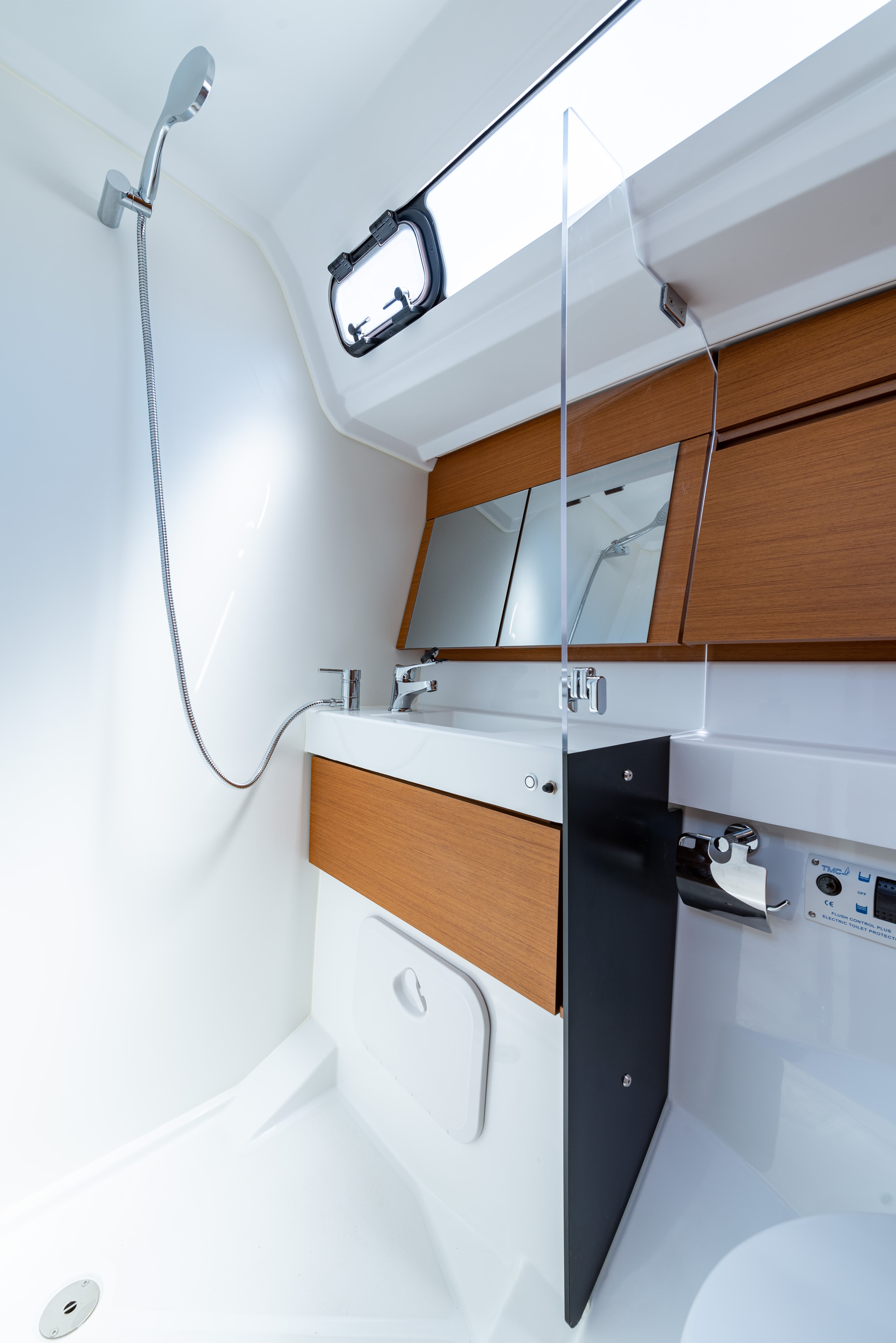 Sun Odyssey 410 - photo 10