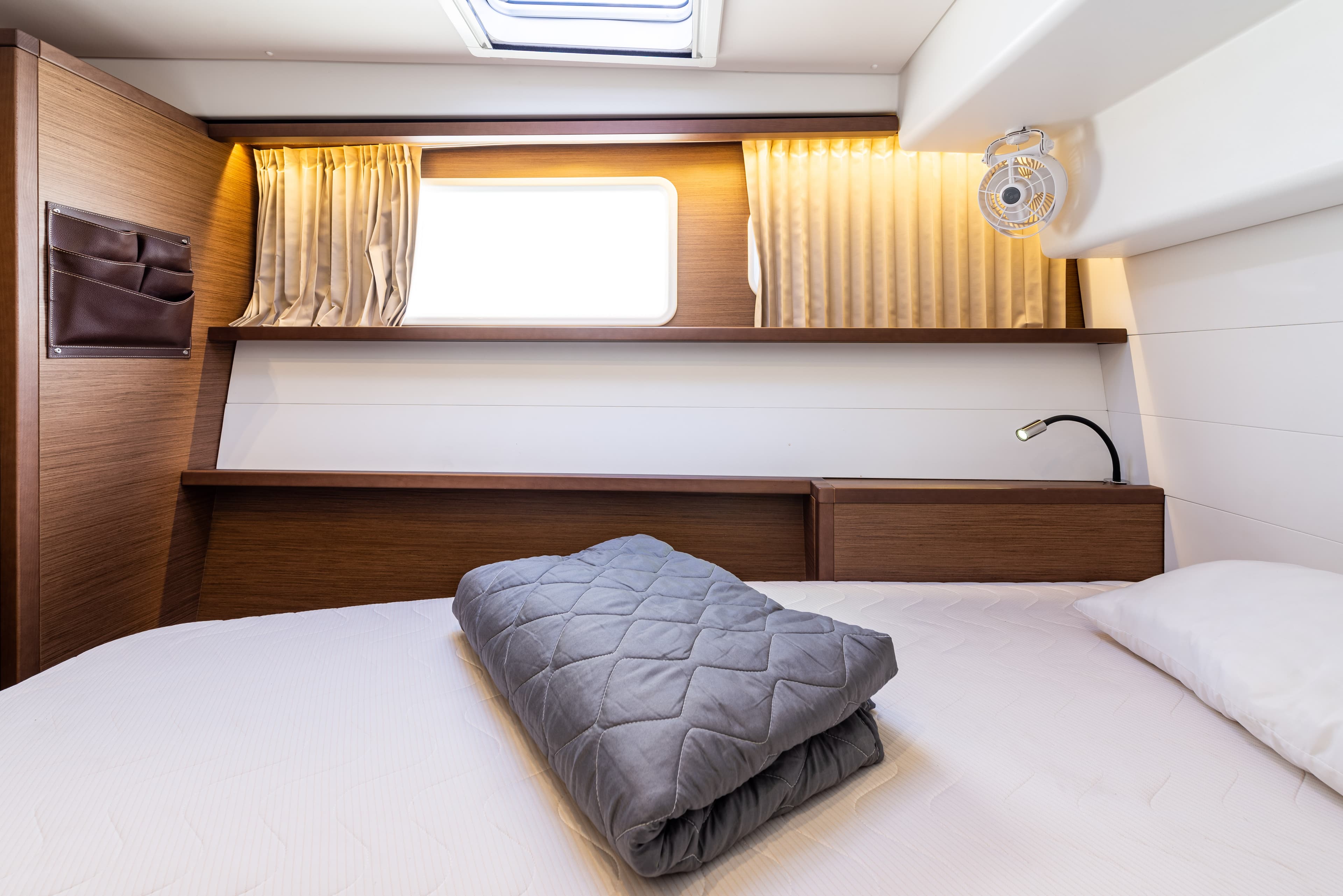 Lagoon 450 Fly - photo 39